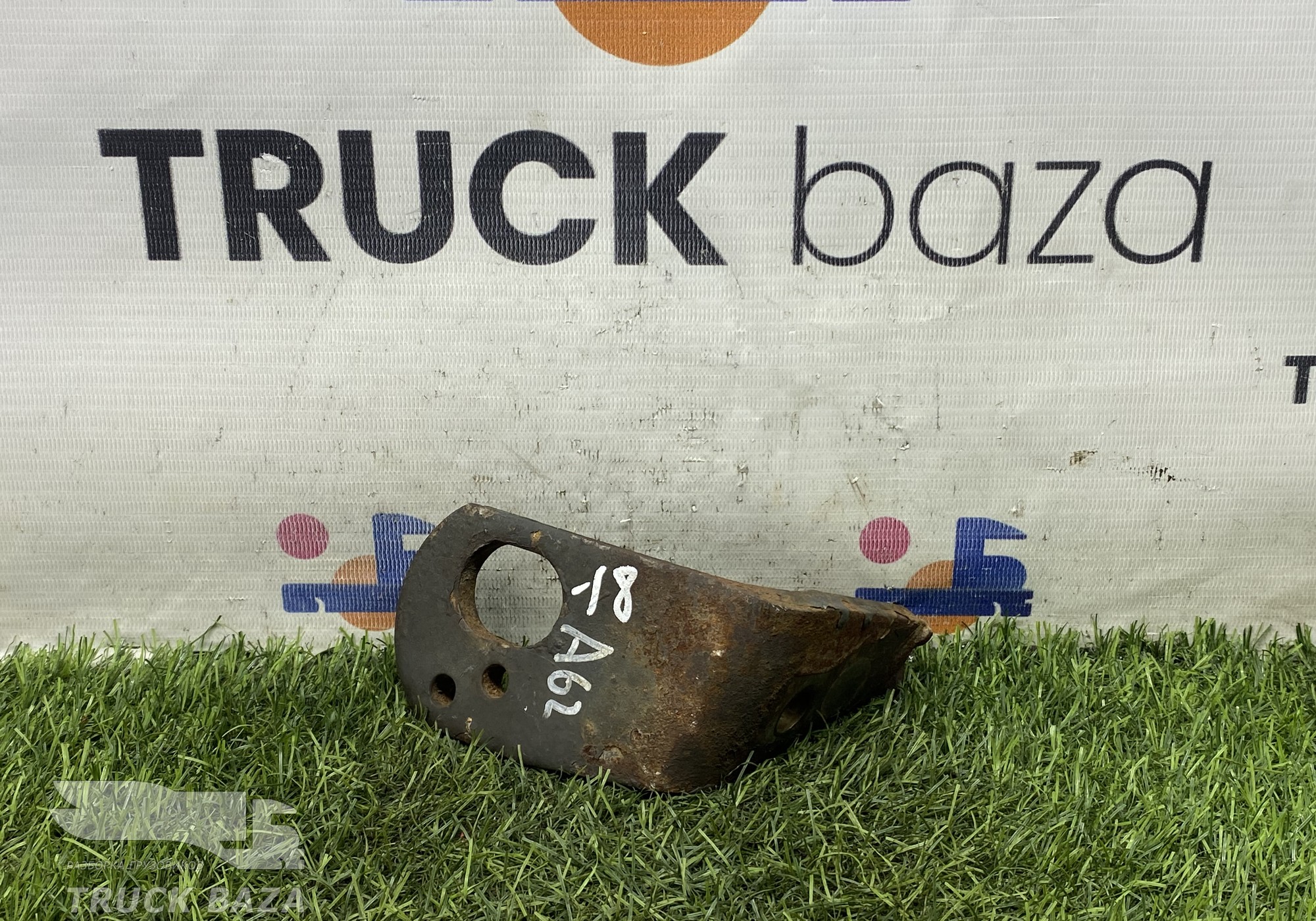 A5412231641 Подъемная проушина левая