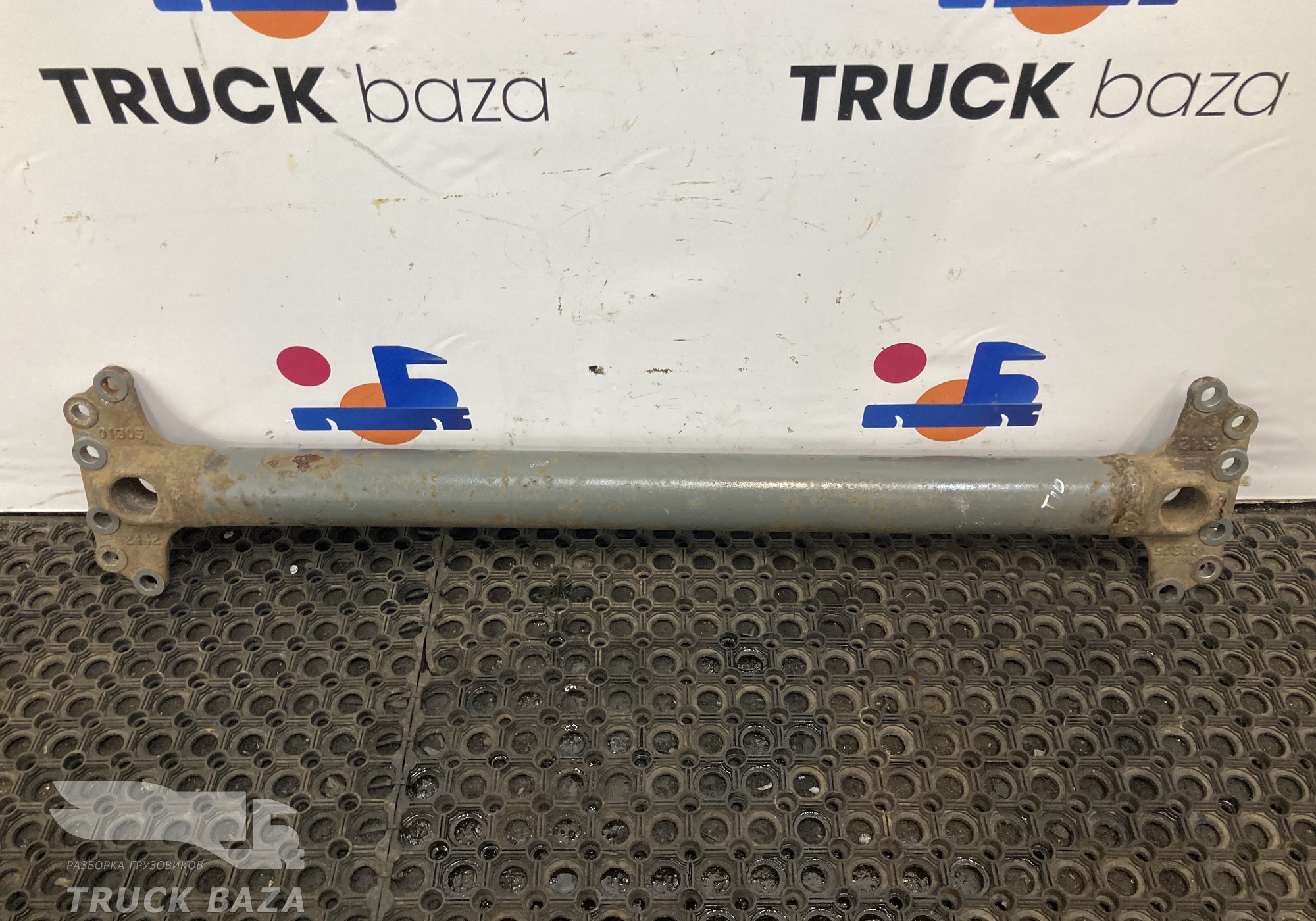 711W412805282 Траверса рамы для Sinotruk Sitrak C7H