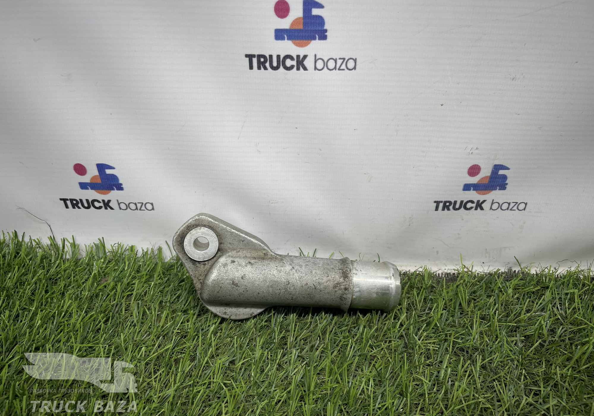 2406293 Штуцер насоса ГУРа