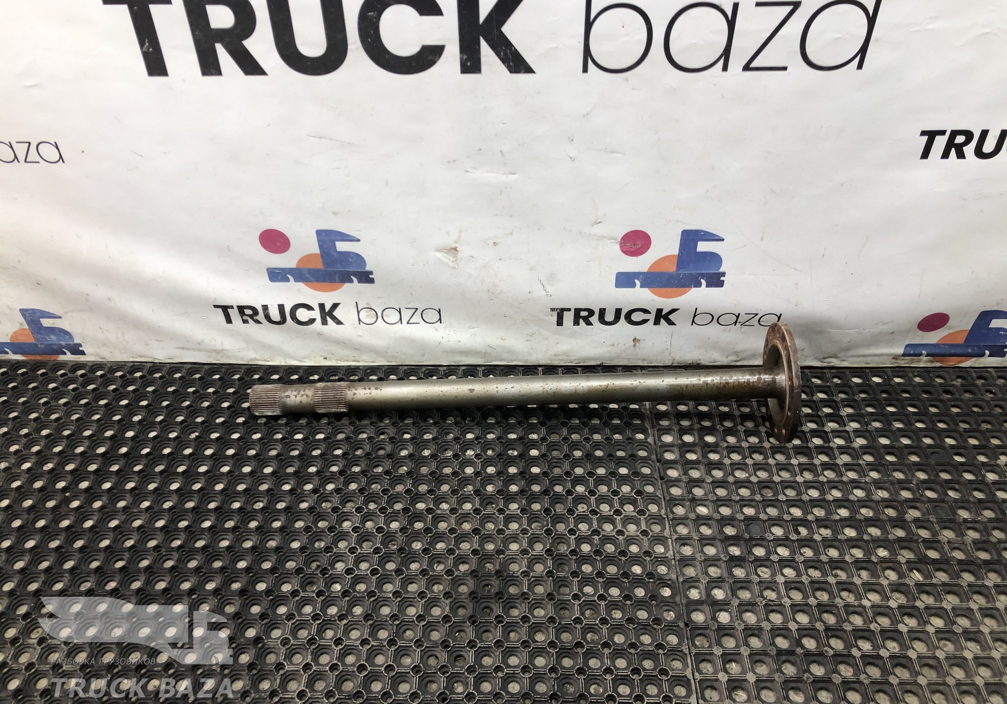 9483571601 Полуось с блокировкой для КАМАЗ 5490 (с 2013)