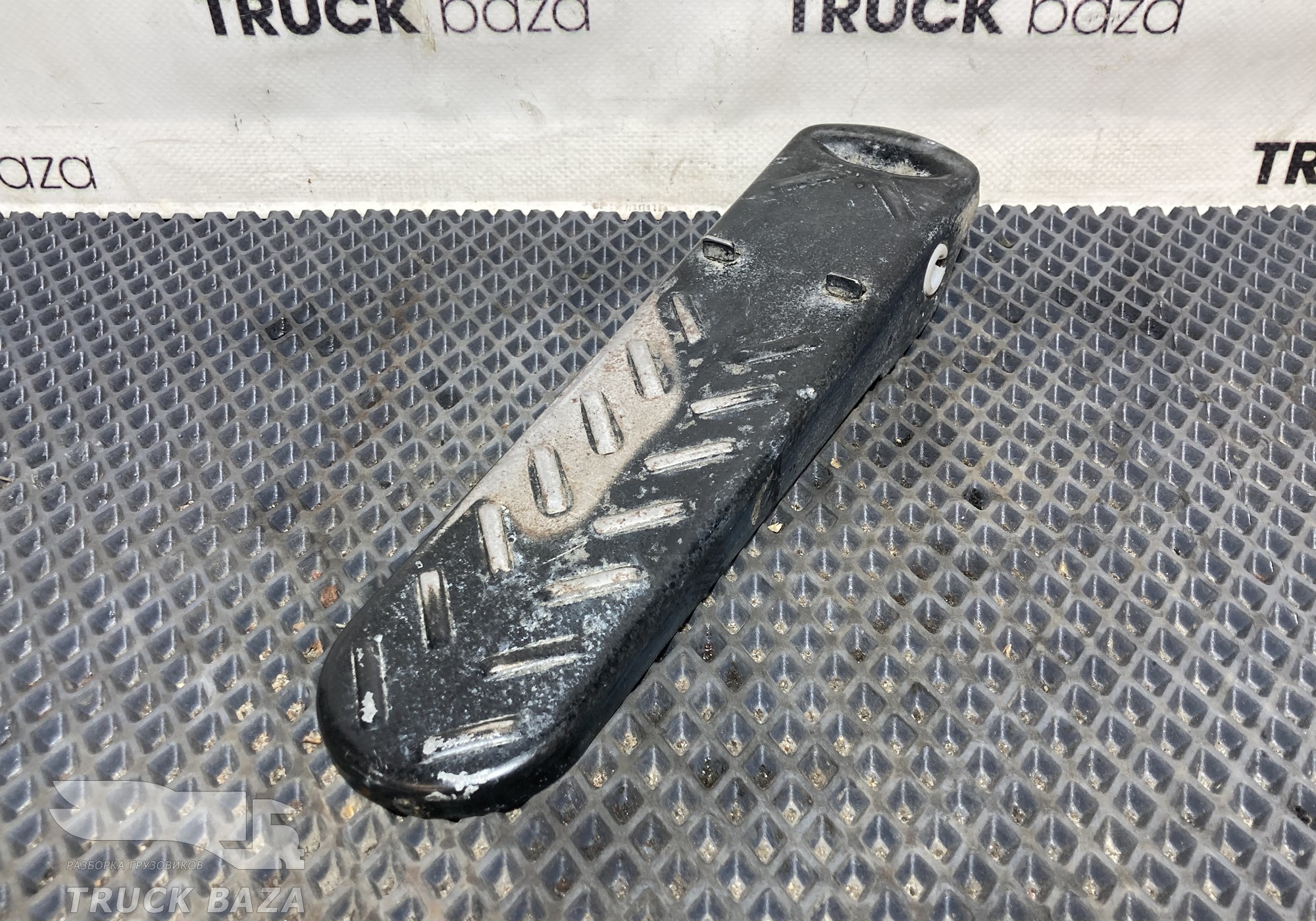 4619057812 Педаль тормоза