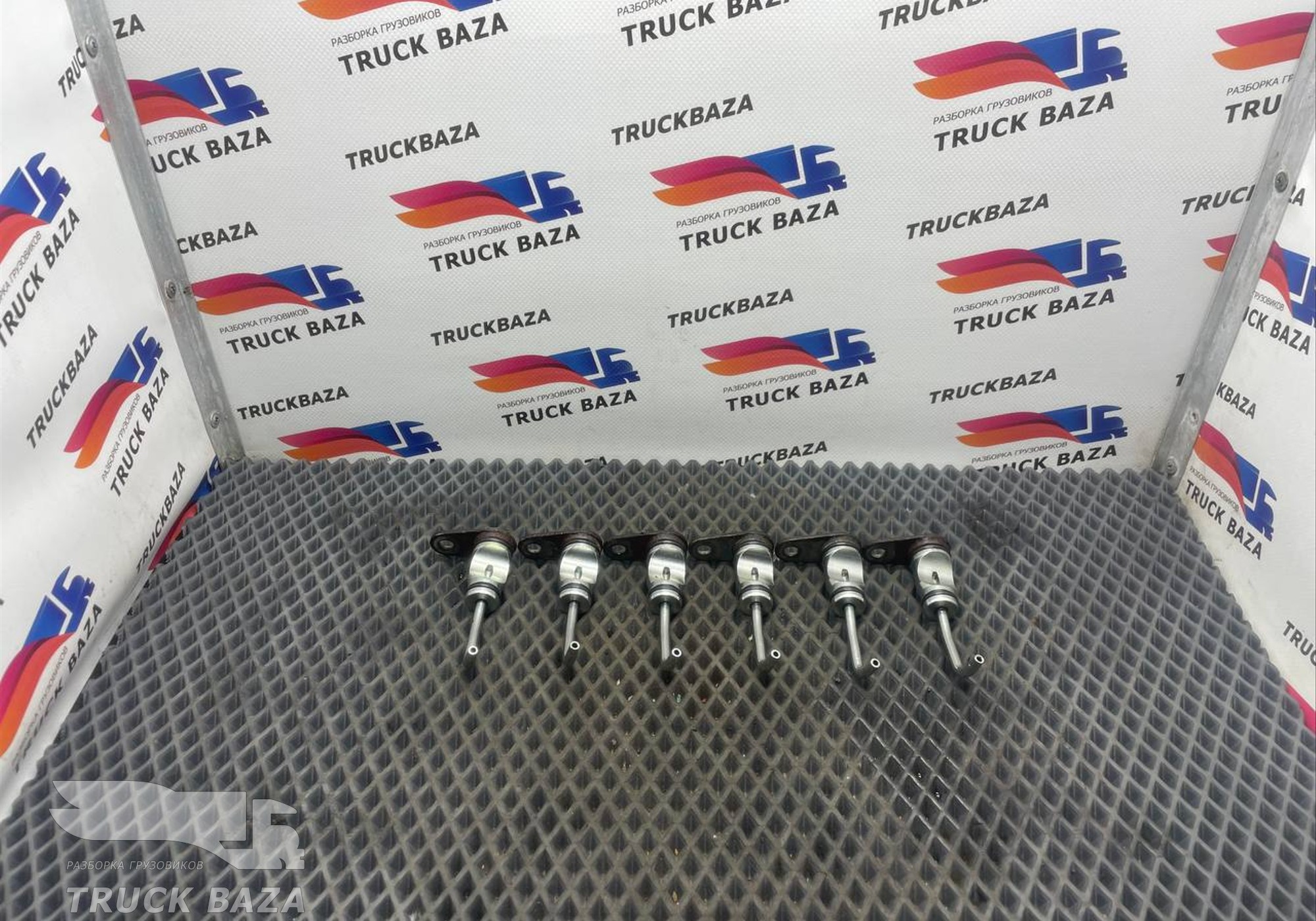 1605100 Комплект форсунка масляная для Daf XF XF105 (III) (с 2006 по 2013)