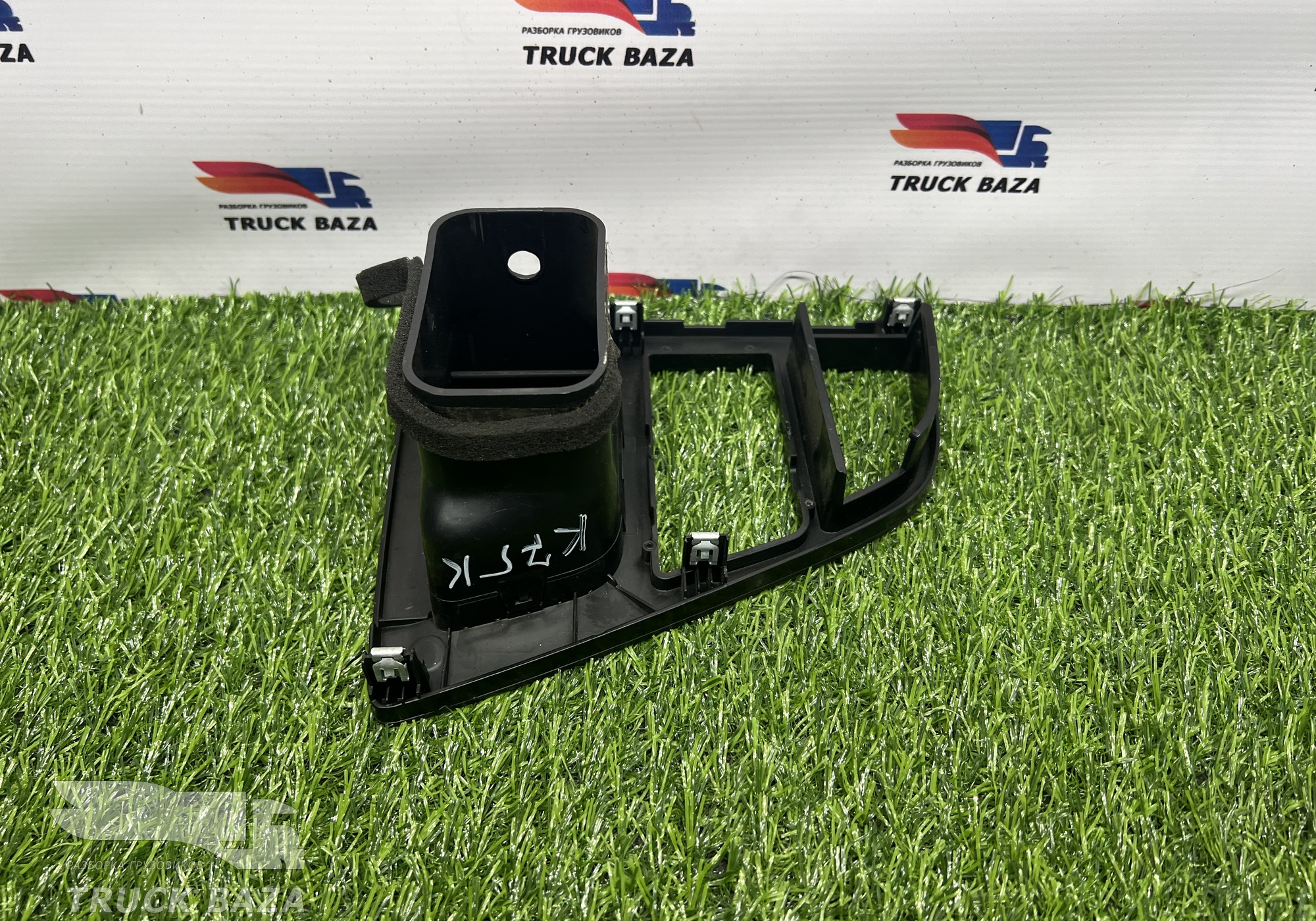 549015325053 Накладка панели приборной для КАМАЗ 54901