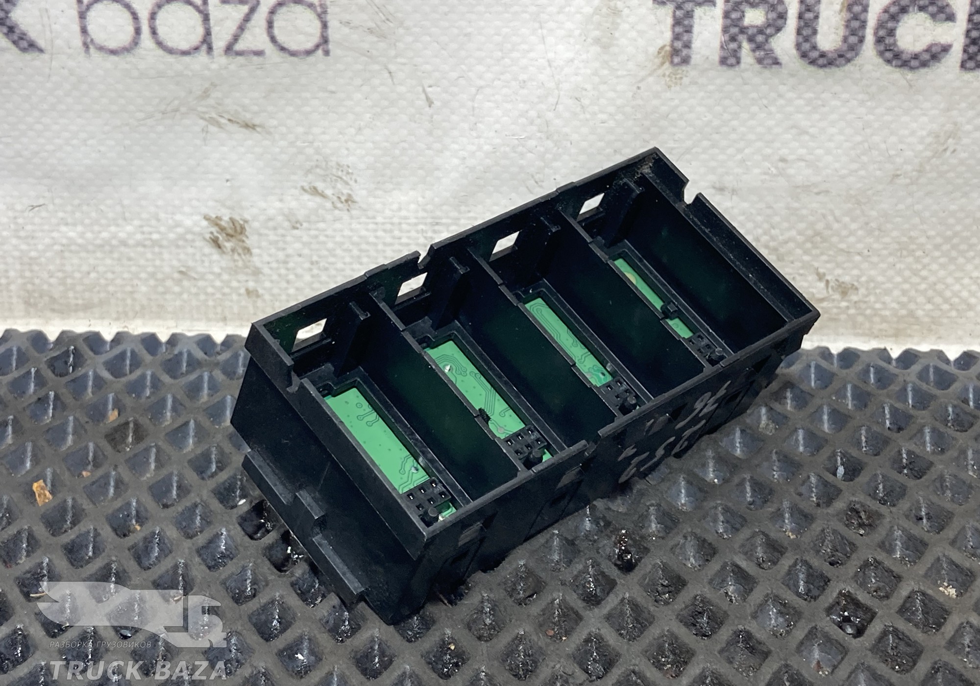 22026373 Блок кнопок