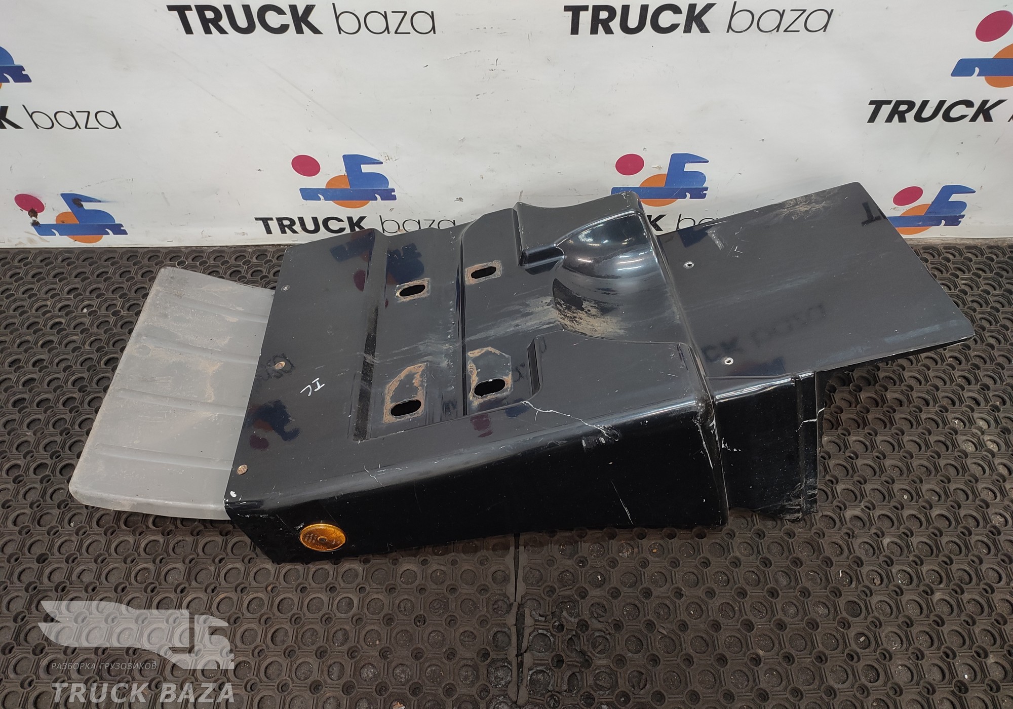 9438813801 Крыло переднее левое для Mercedes-Benz Actros MP2 (с 2002 по 2008)