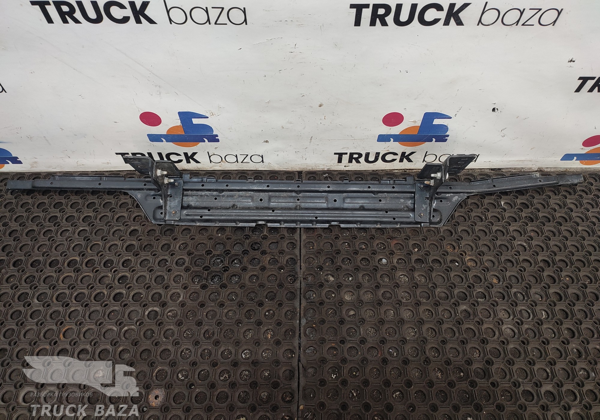 A9608832201 Подножка переднего бампера для Mercedes-Benz Actros New Actros MP4 (с 2011)