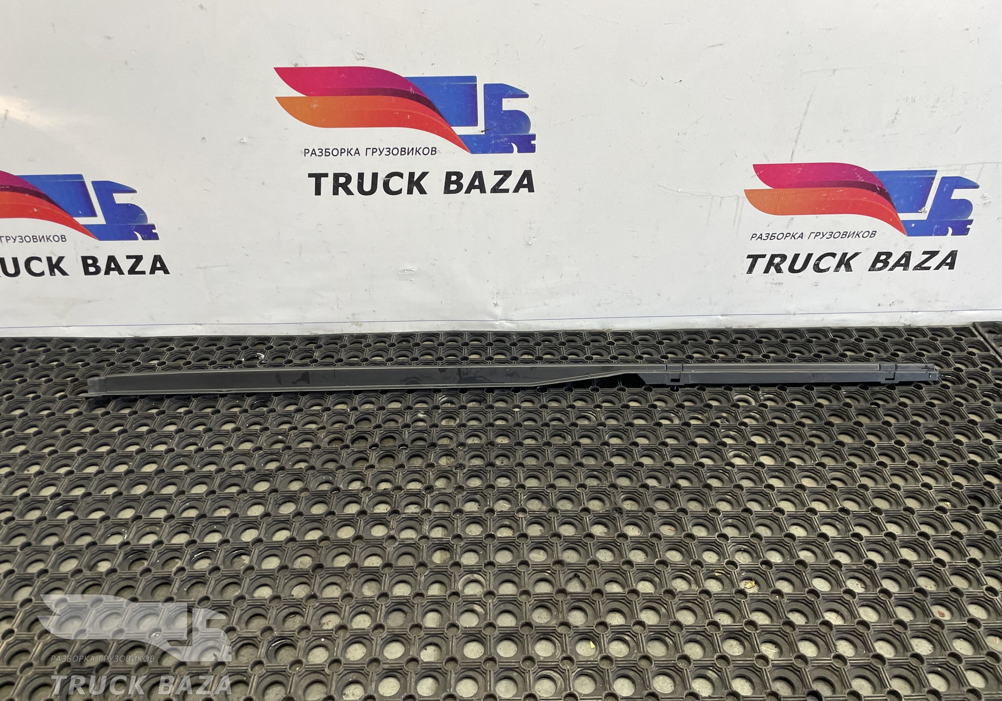 A9416982001 Молдинг крыши левый для Mercedes-Benz