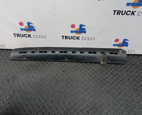 1297409 Накладка торпедо левая для Daf XF106