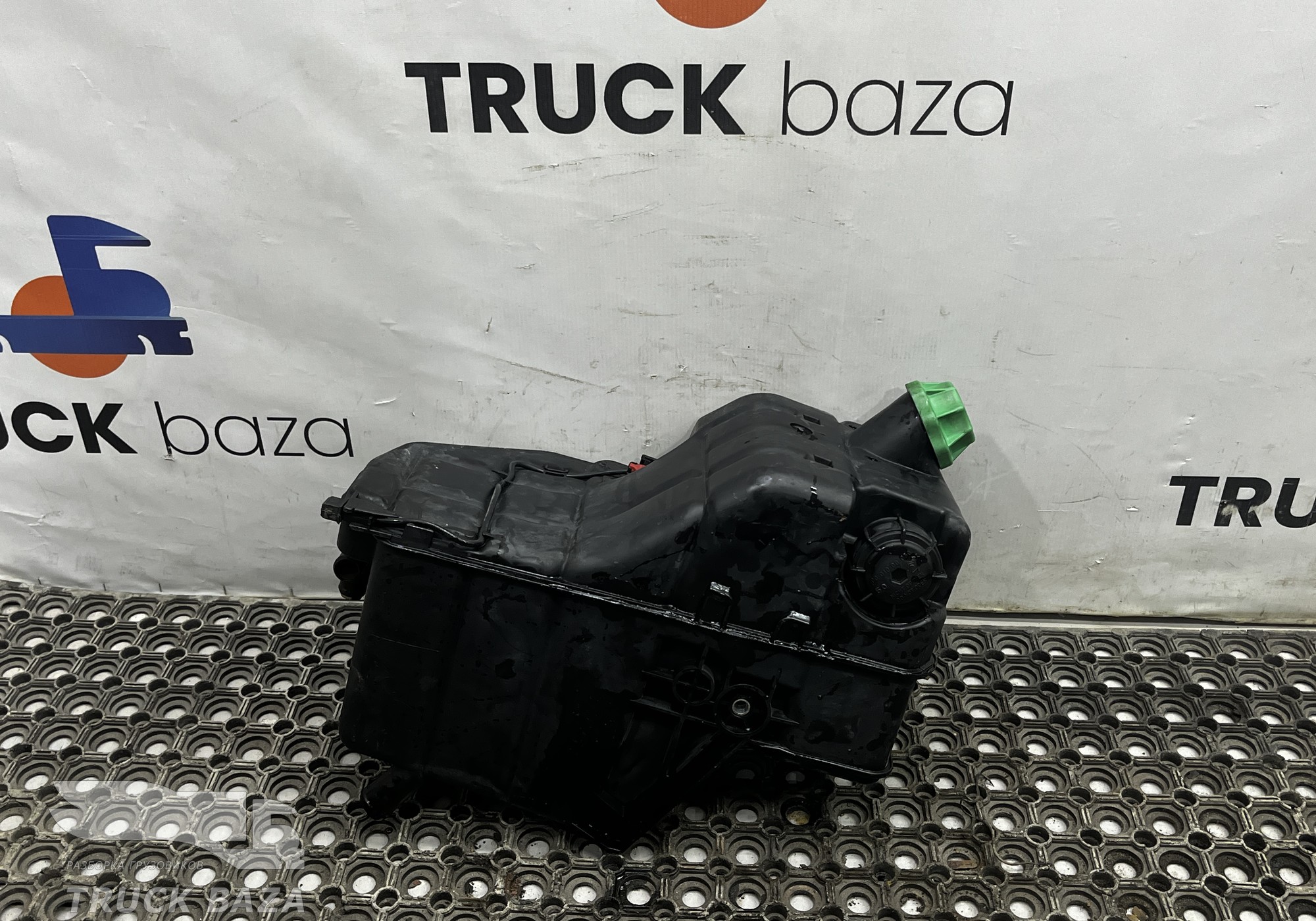 T00184005 Бачок расширительный для Mercedes-Benz Actros MP2 (с 2002 по 2008)
