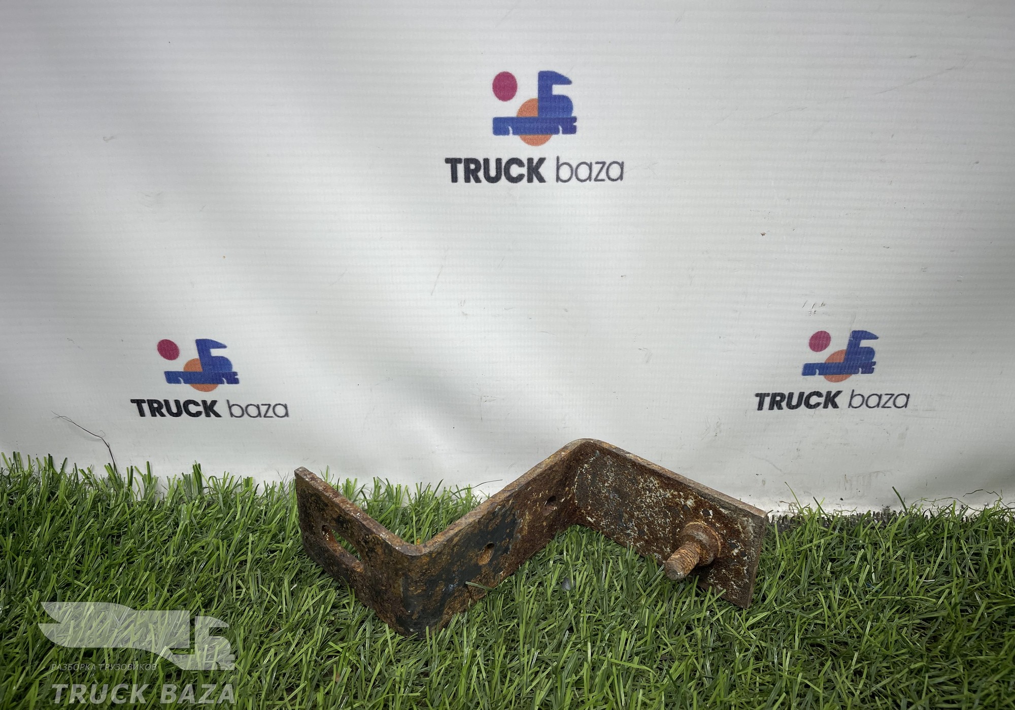 5490158004610 Кронштейн шумоизоляции двигателя для КАМАЗ 5490 (с 2013)