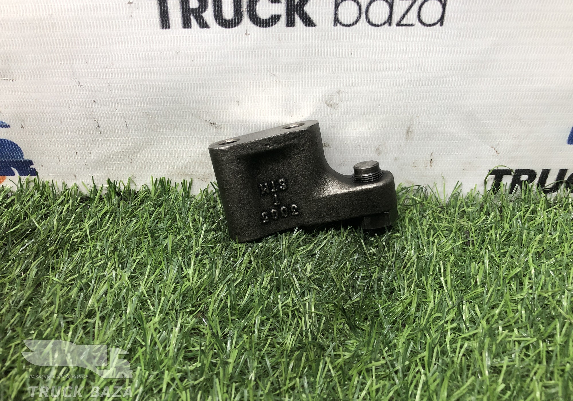 51042510006 Опора рокера