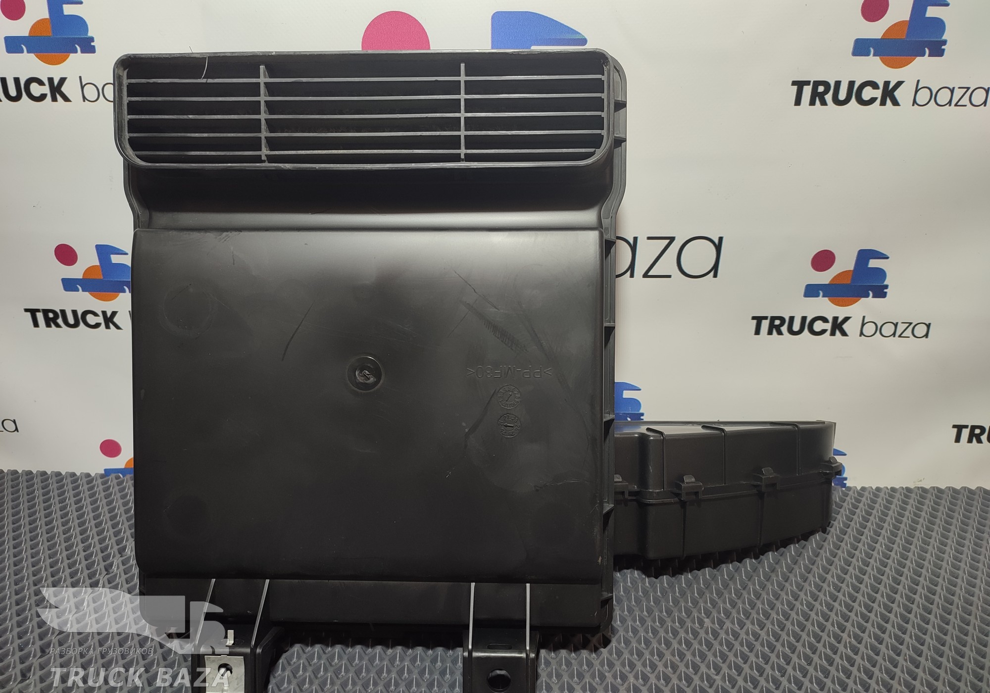 2702199 Выпускной дефлектор для Scania 6-series R (с 2016)