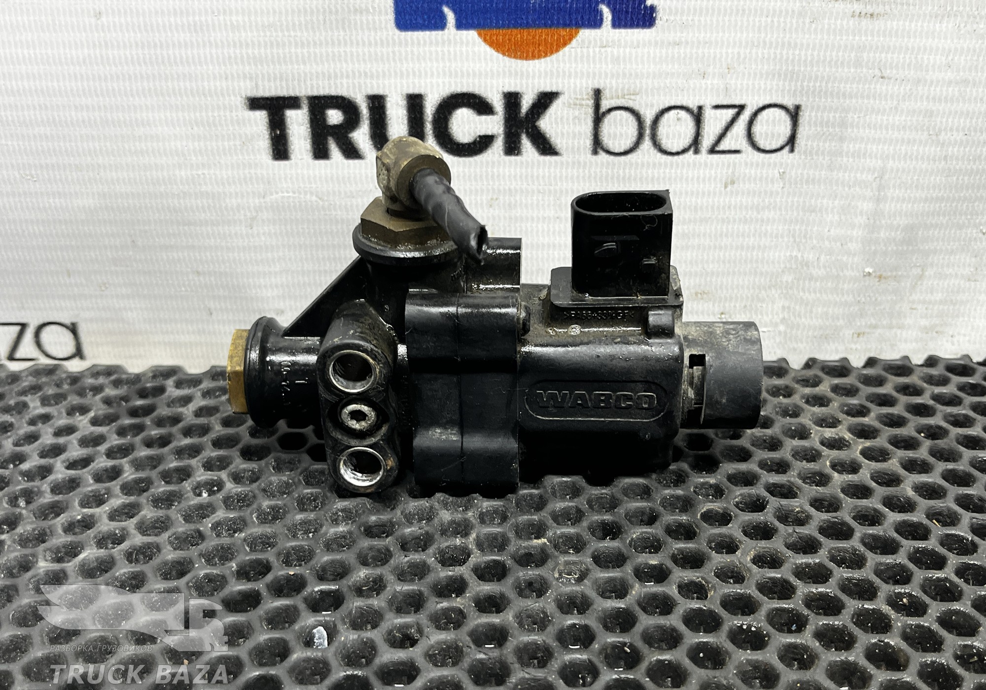 811W521606117 Клапан электромагнитный ABS для Sinotruk Sitrak C7H