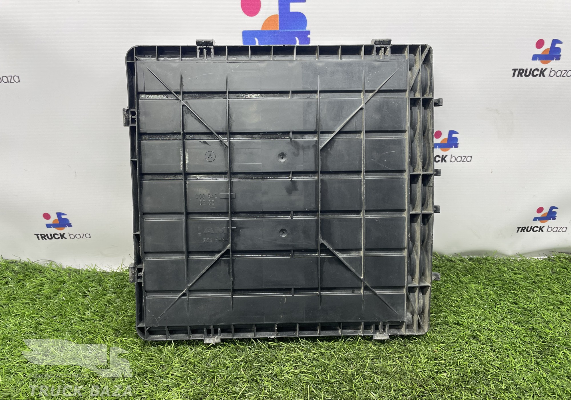 0005400882 Крышка блока предохранителей для Mercedes-Benz