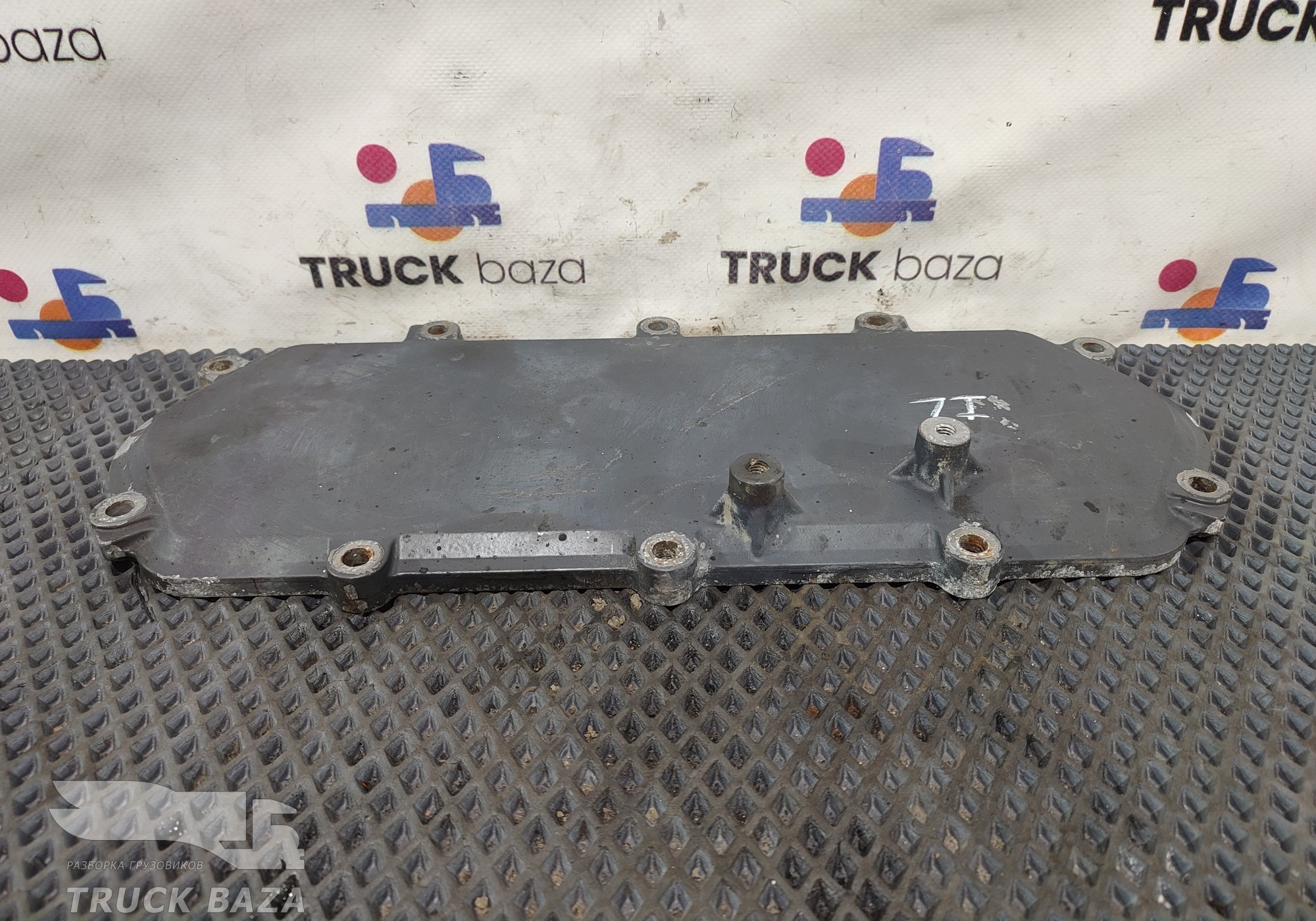 1545741 Крышка блока цилиндров для Scania 5-series