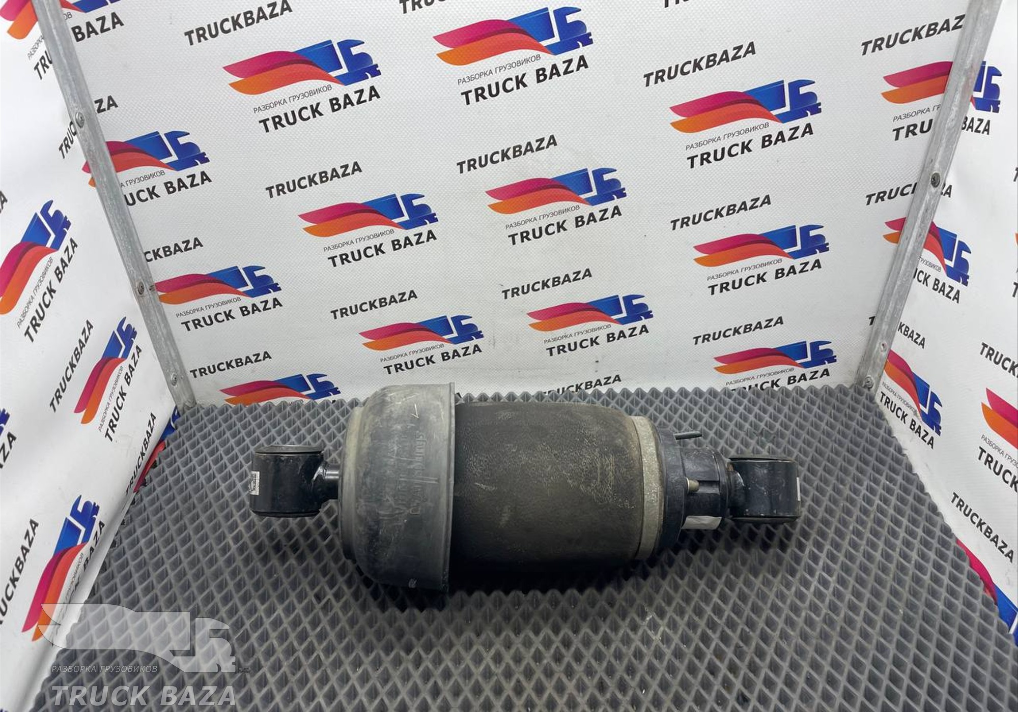 R308615402 Пневмоамортизатор кабины передний для Ford F-MAX (с 2018)