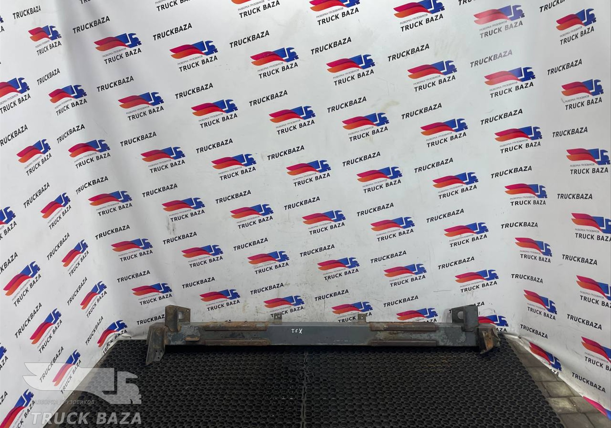 1674548 Усилитель переднего бампера для Daf XF105 (с 2005)