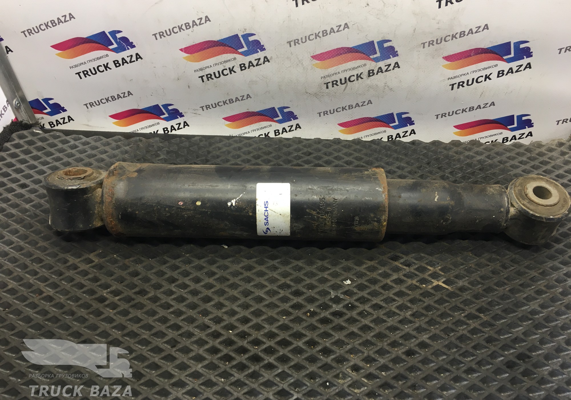 81437016989 Амортизатор передний 430/660 для Man