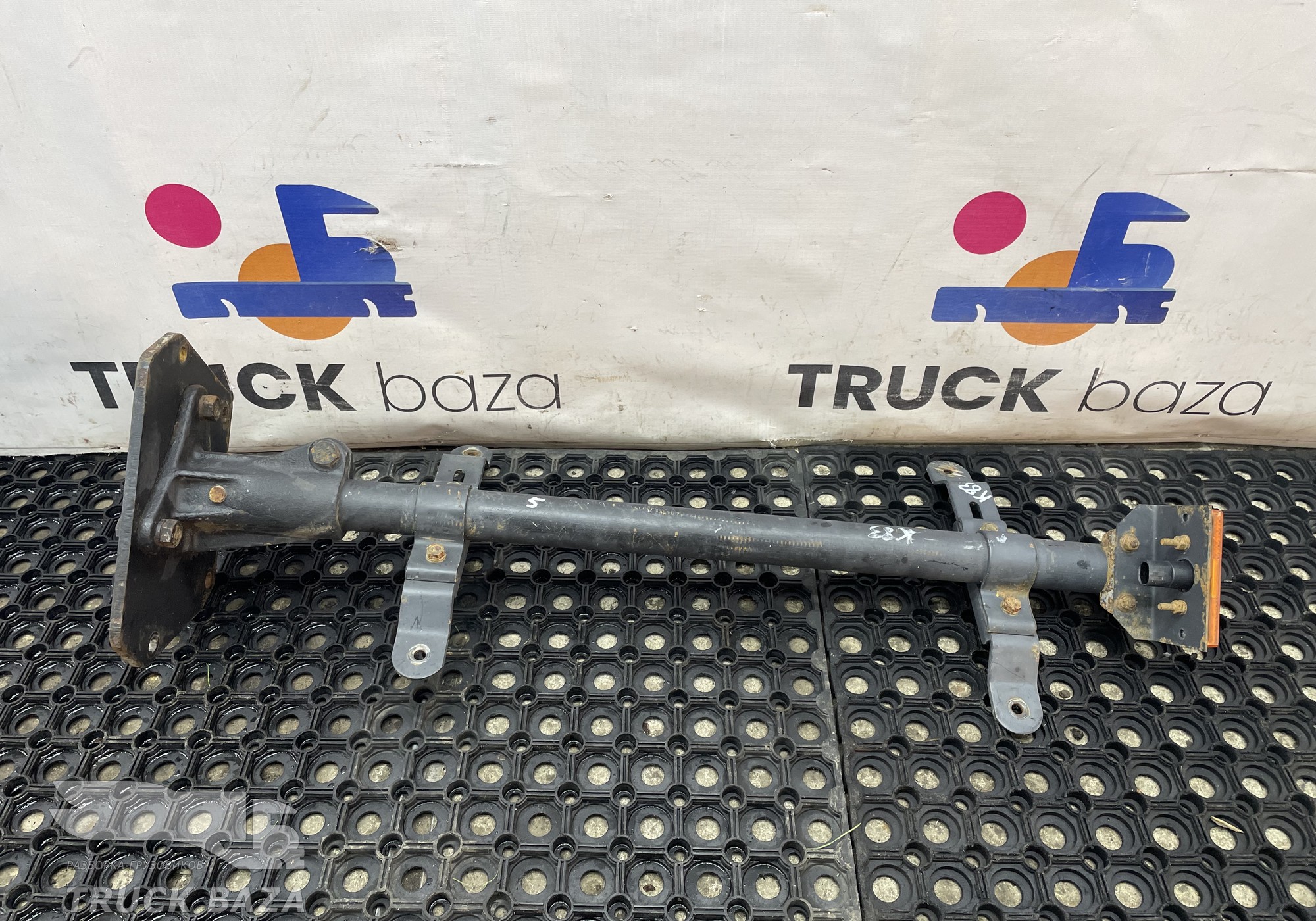 54108404151 Кронштейн крыла заднего правого передняя часть для КАМАЗ 5490 (с 2013)