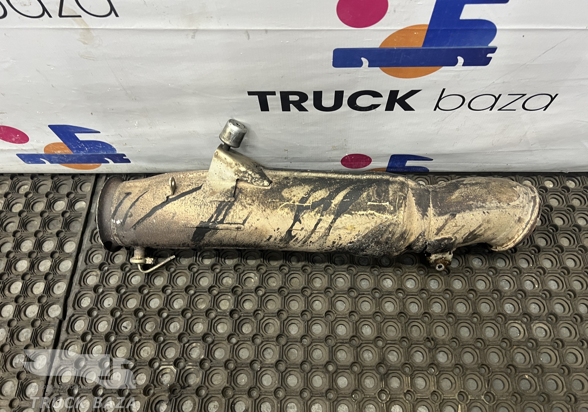 51152305019 Приемная труба глушителя