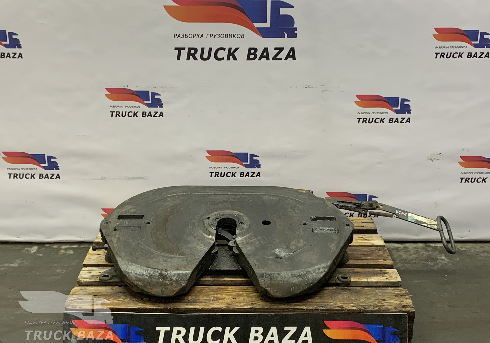 1630249 Седло JOST 135 мм для Scania 4-series P (с 1995 по 2007)