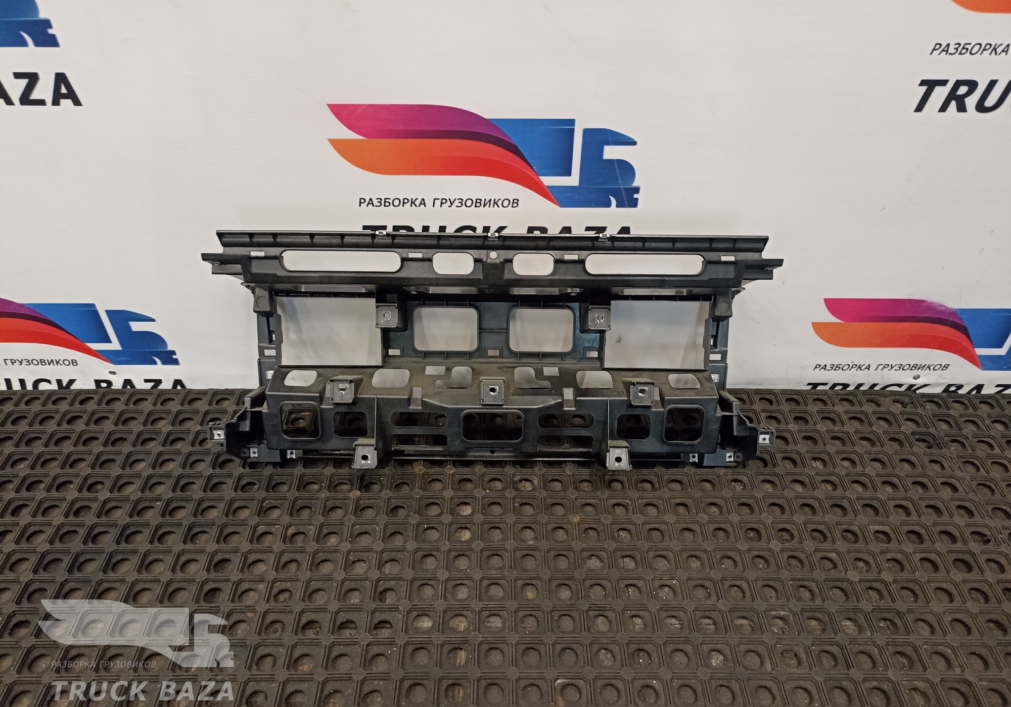 81617016315 Каркас торпедо для Man TGX