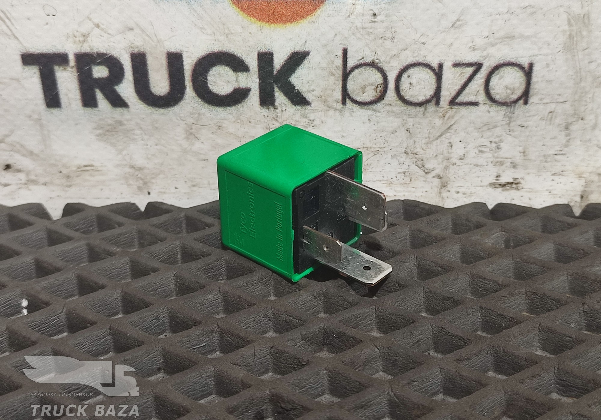 2423863 Реле 24V