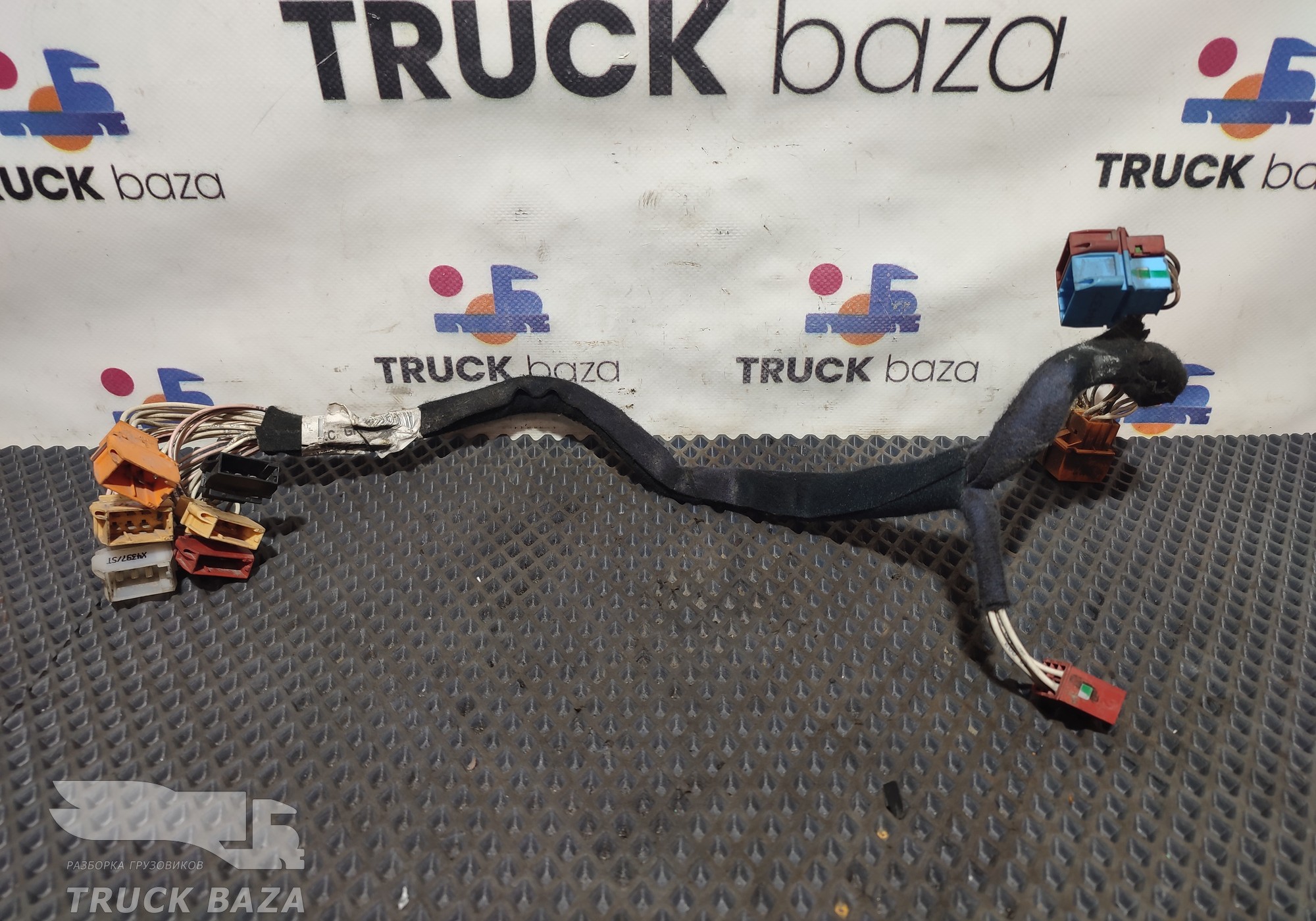 81254587519 Проводка рулевой колонки для Man TGS II (с 2012)