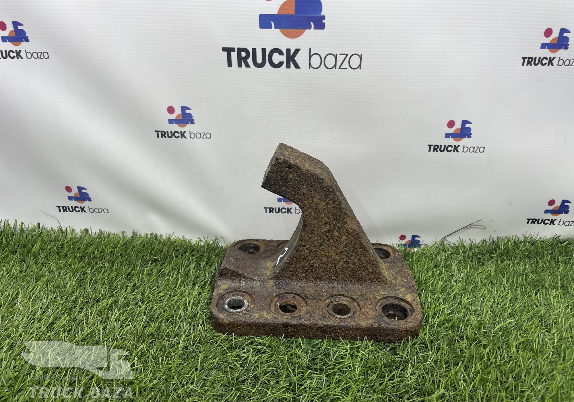 5308291909040 Кронштейн реактивной тяги для КАМАЗ 5490 (с 2013)