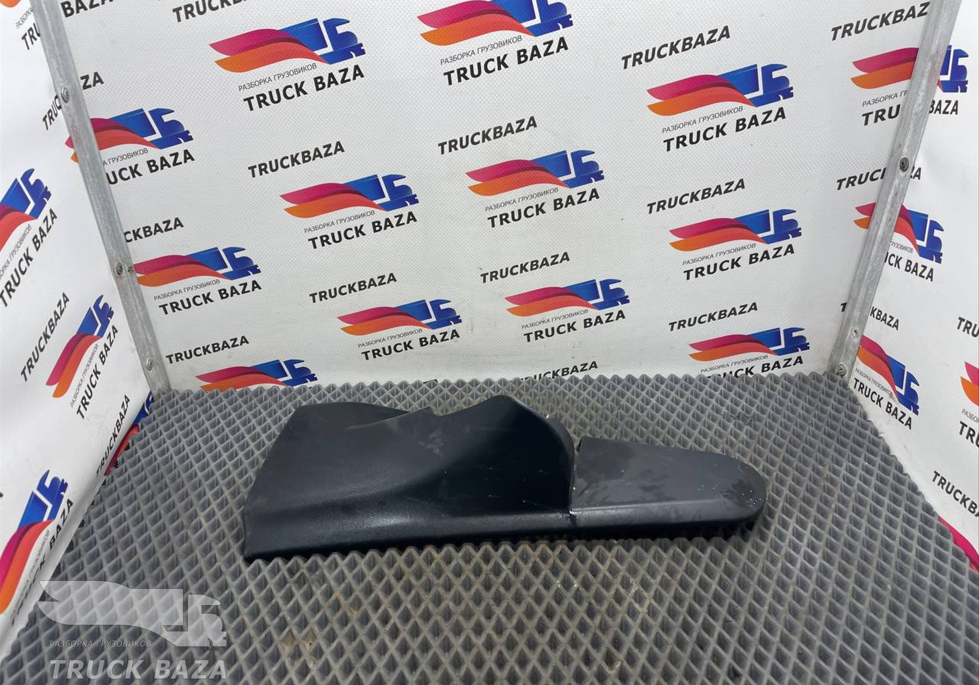 JC4617C727AAW Накладка зеркала правая для Ford F-MAX (с 2018)