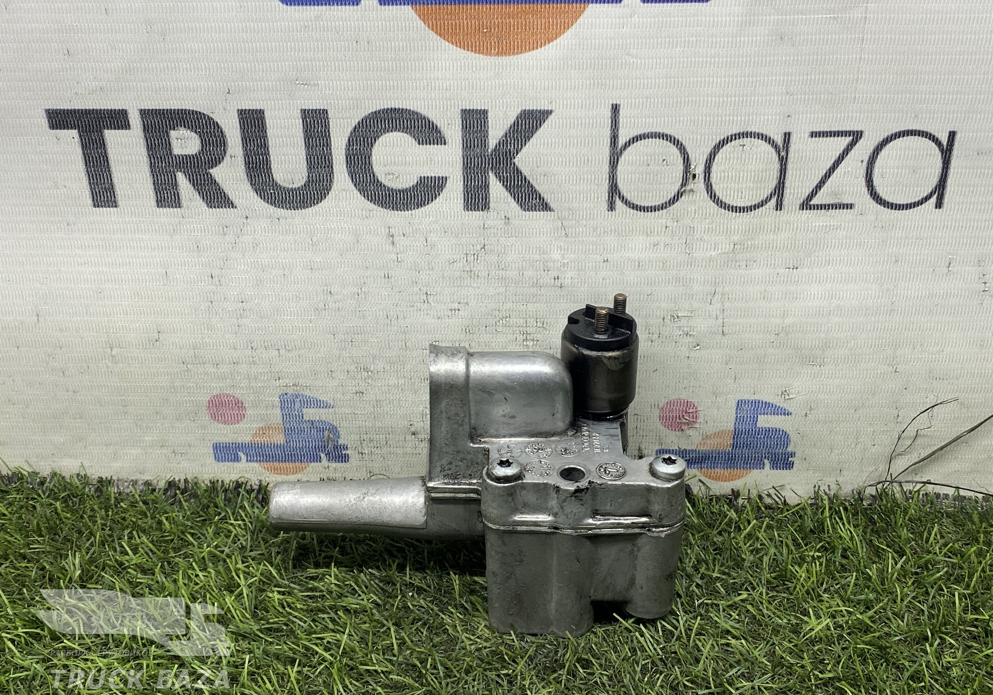 1677651 Клапан VEB управляющий