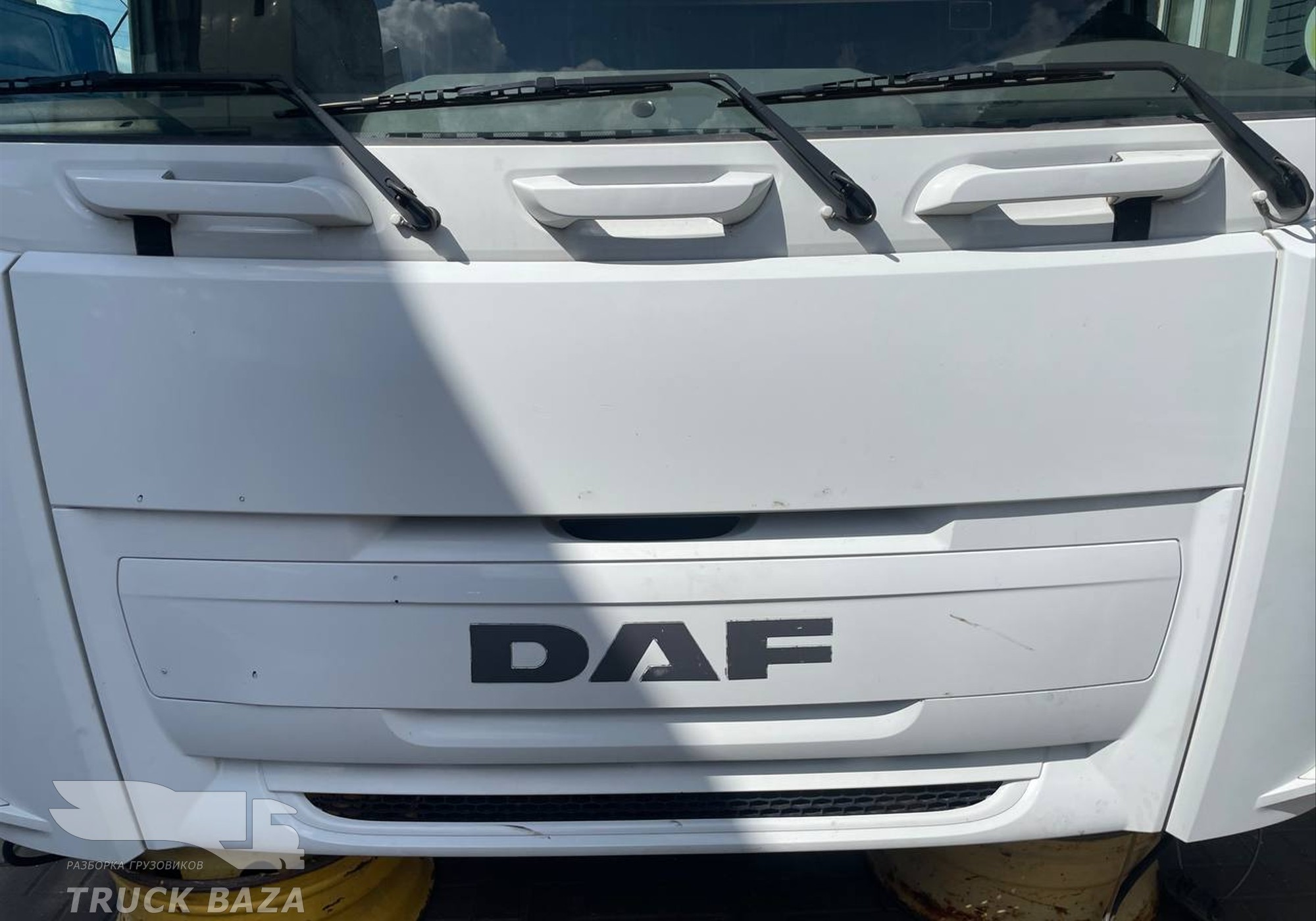 1892076 Капот для Daf XF106 (с 2012)