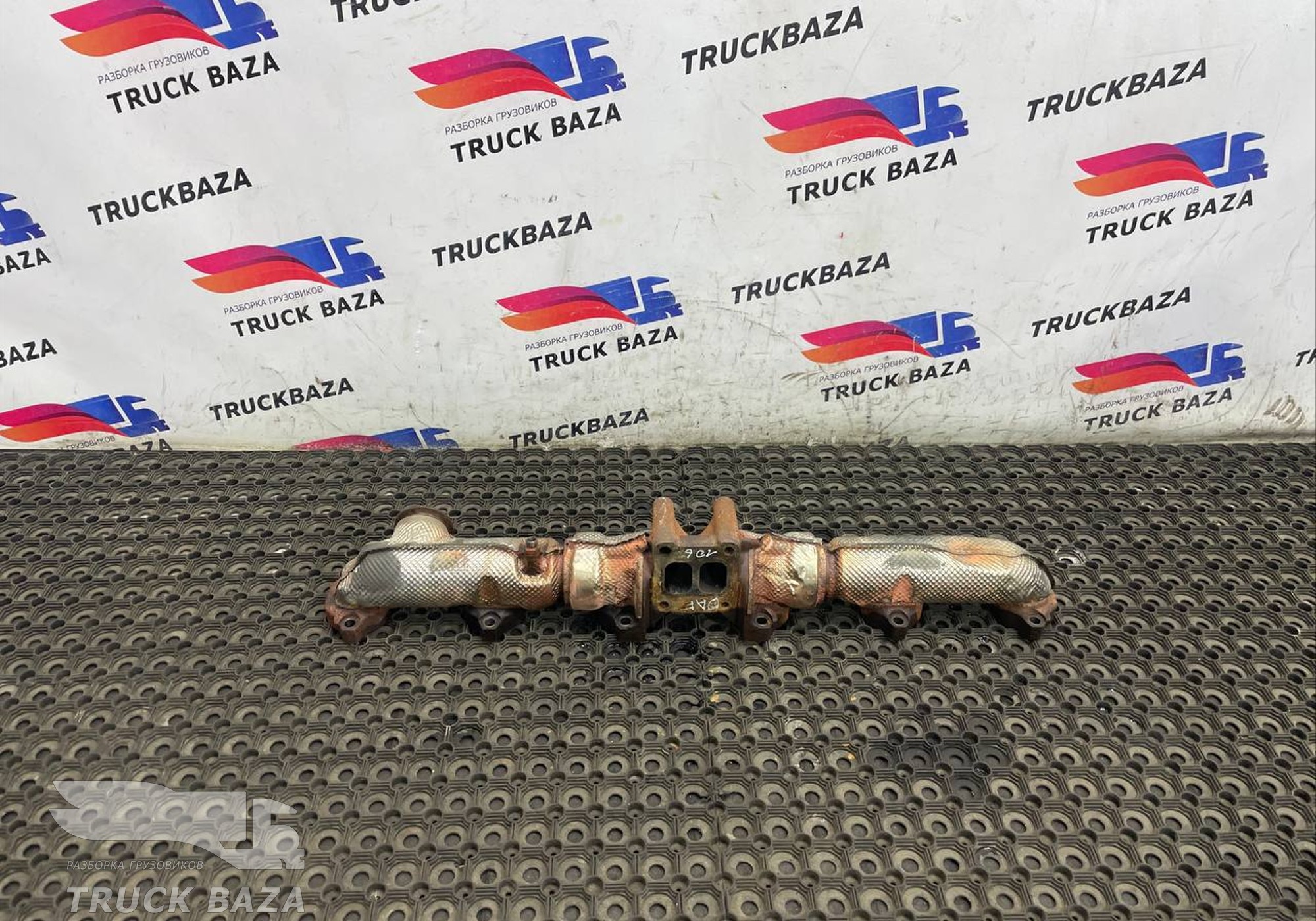 2124729 Коллектор выпускной для Daf XF106 (с 2012)