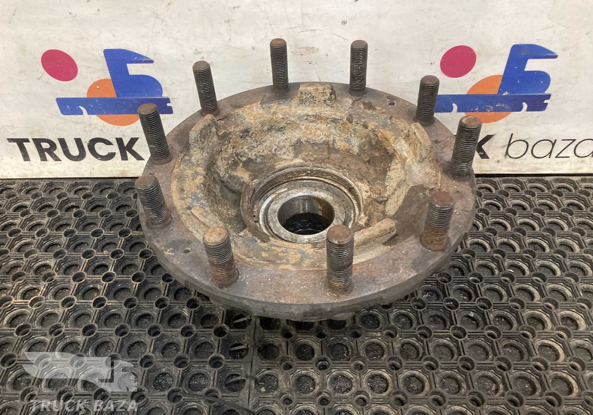 2290532 Ступица передняя