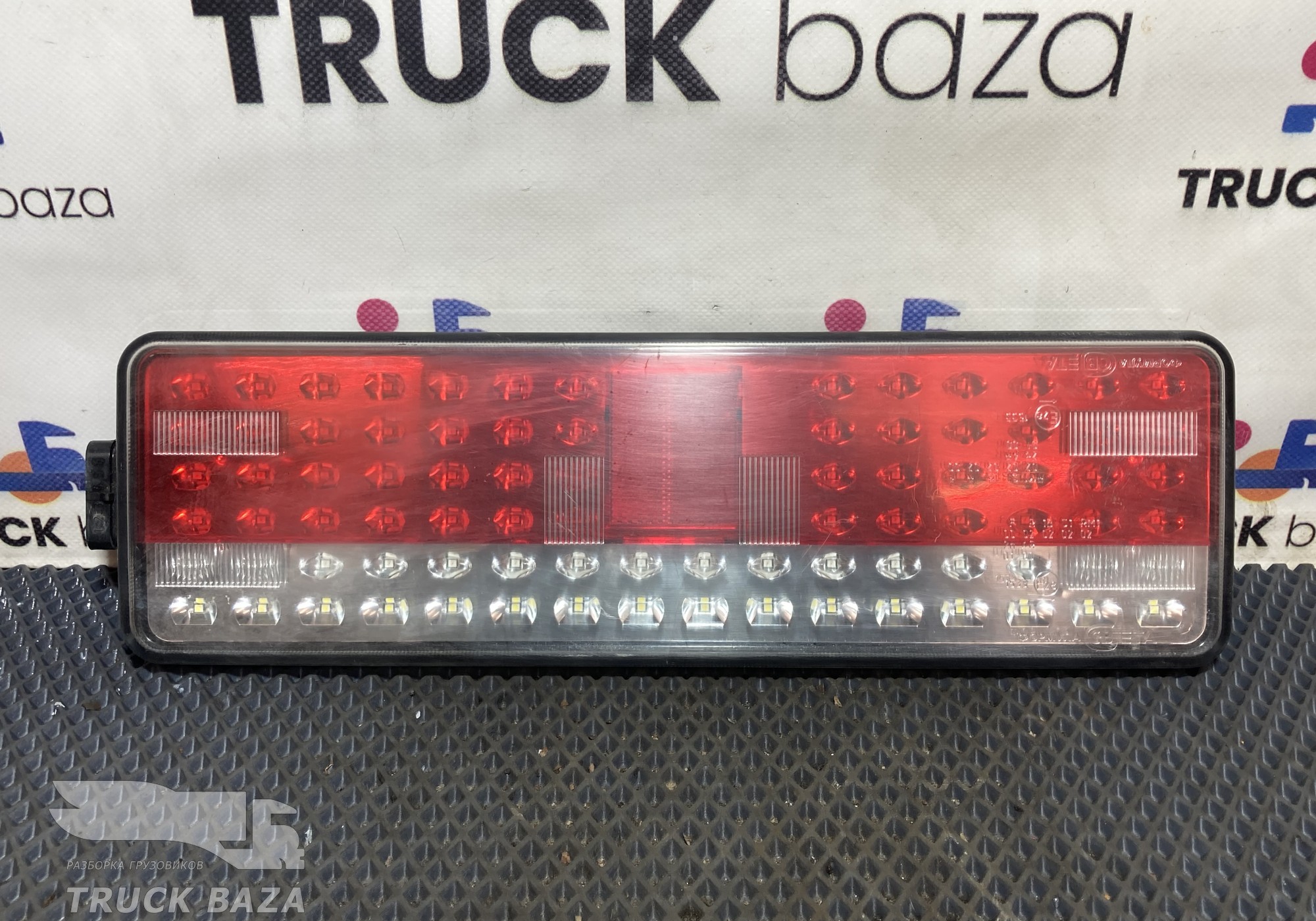 457301375365669 Фонарь задний для КАМАЗ 5490 (с 2013)
