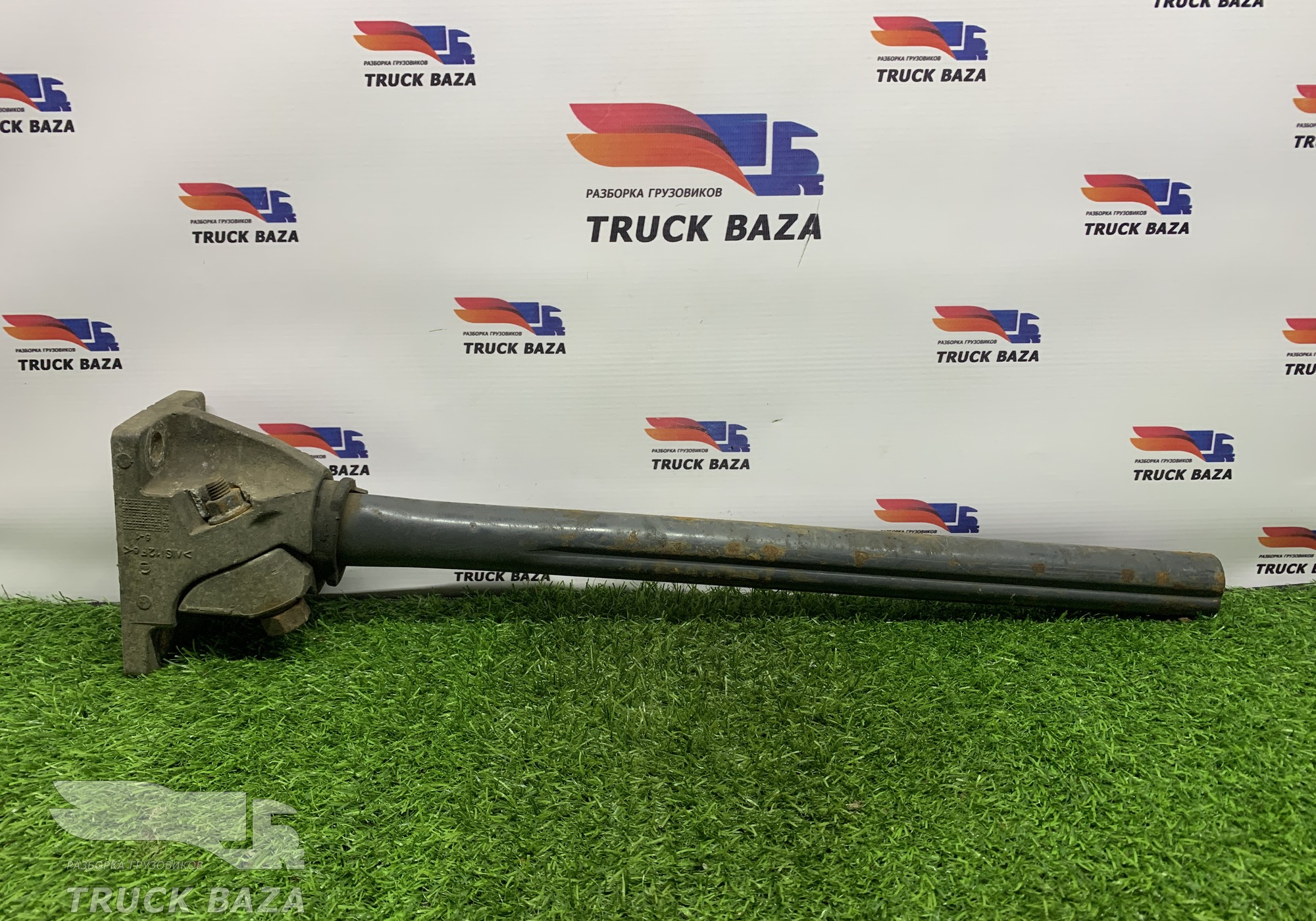 21094413 Кронштейн крыла заднего