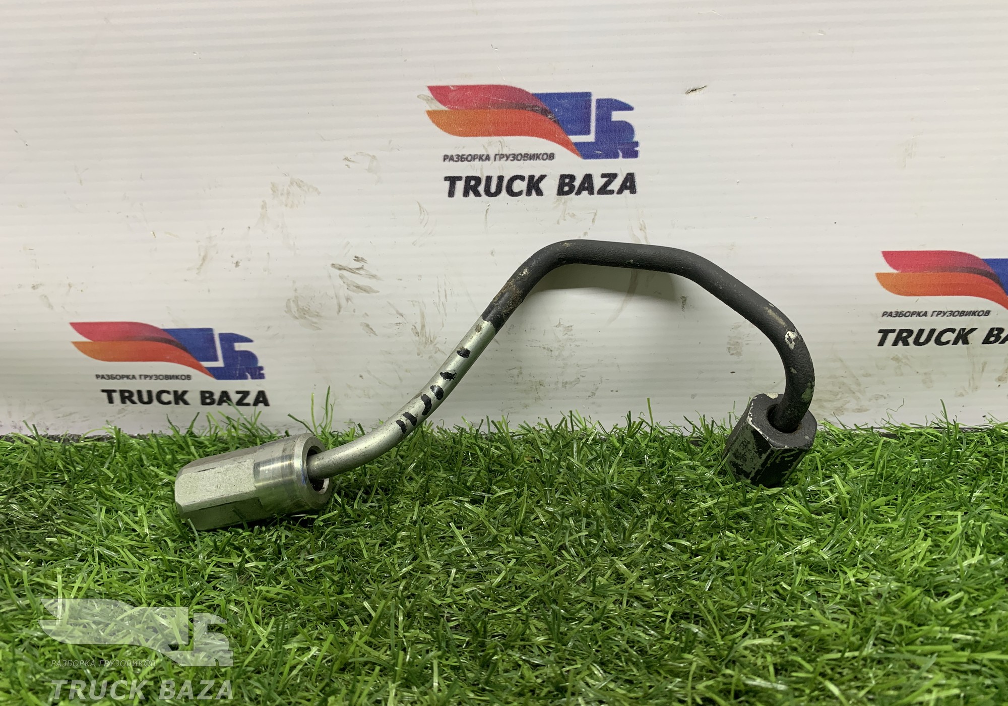 5689706 Трубка топливная для DongFeng GX DFH4180