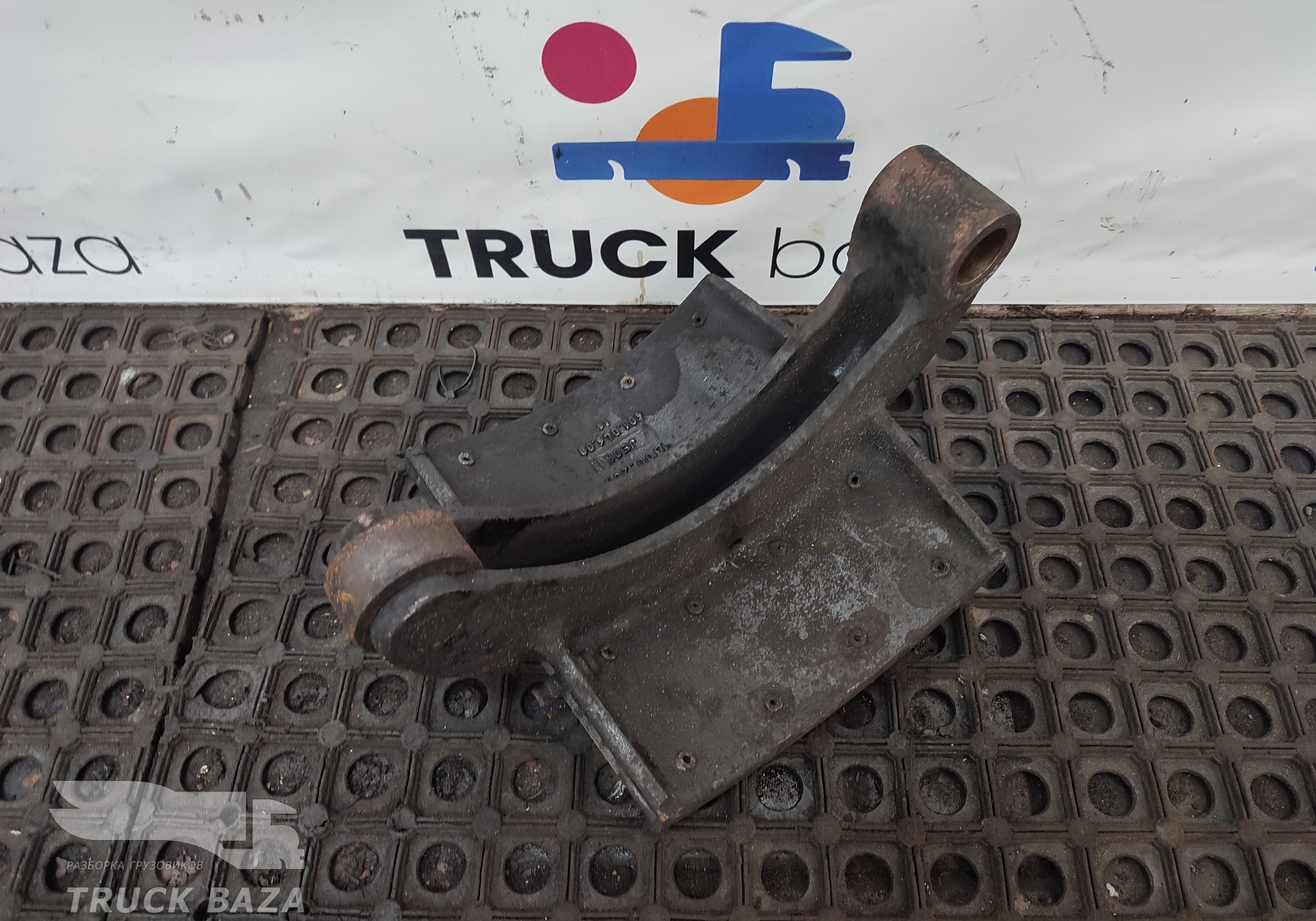 1300205 Колодка тормозная задняя 254 мм