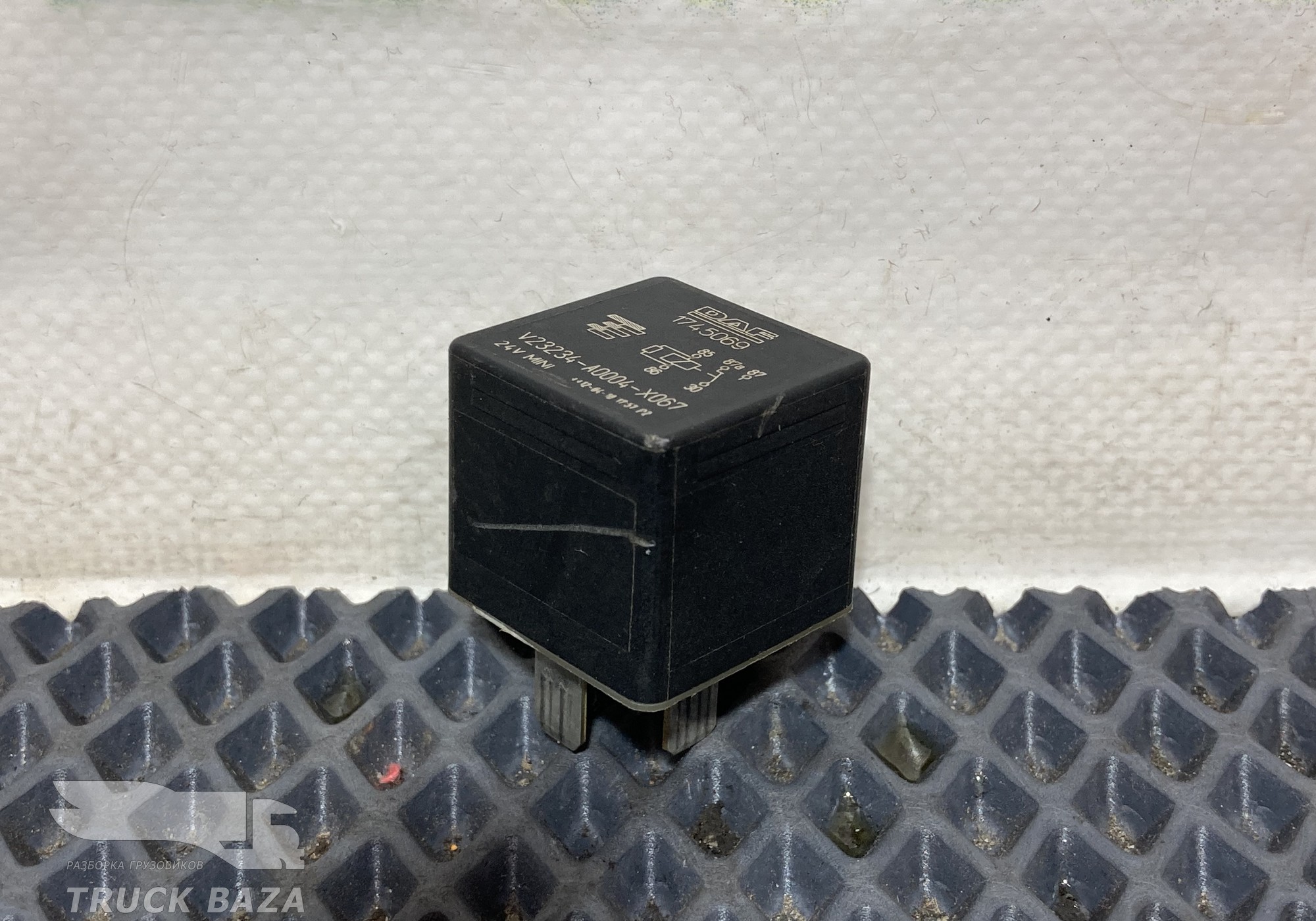 1745069 Реле 24V для Daf XF105 (с 2005)