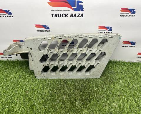82859306 Ступенька правая для Volvo FH 4 (с 2012)