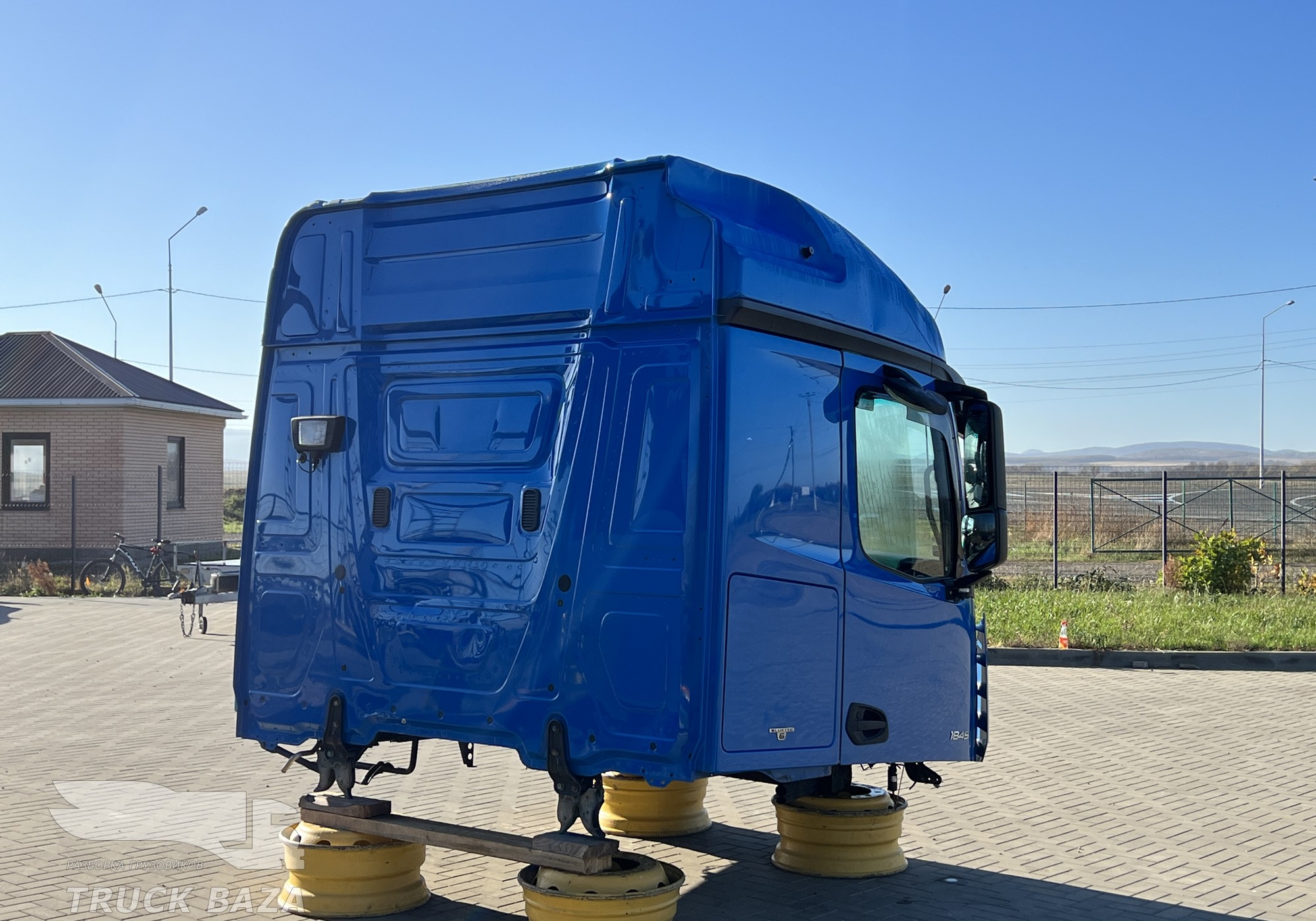 Кабина для Mercedes-Benz Actros New Actros MP4 - купить б/у за 1200000 р.