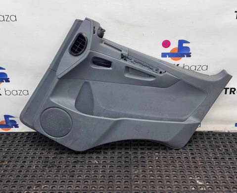 A9407200070 Обшивка двери правой для Mercedes-Benz Axor II (с 2004 по 2010)