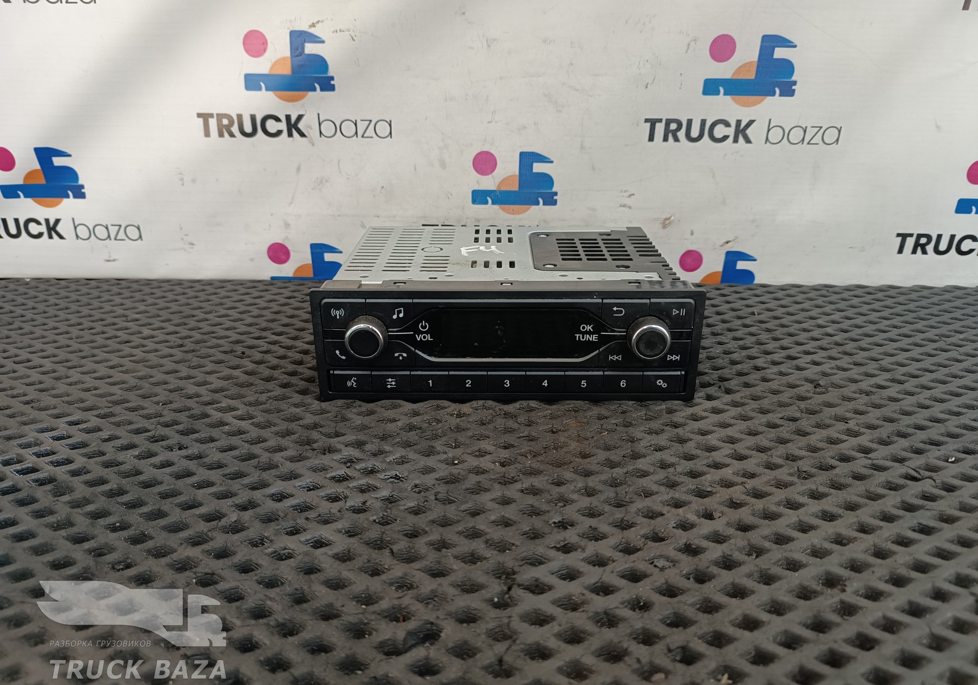 JC4618D815AD Магнитола для Ford F-MAX (с 2018)