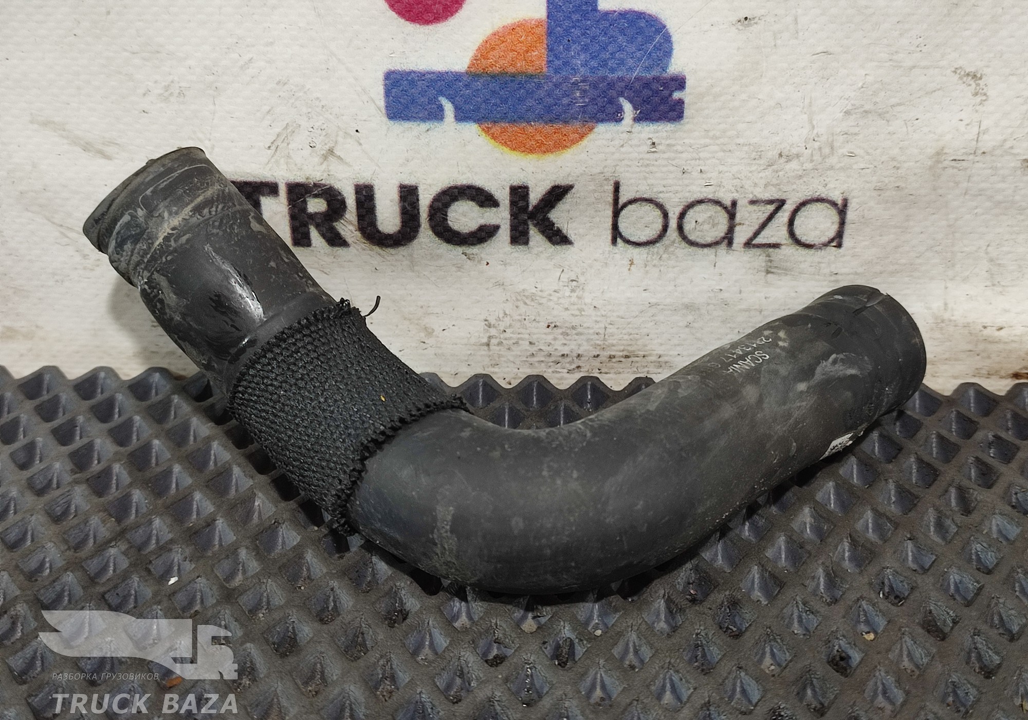 2813417 Патрубок автономного отопителя для Scania 6-series R (с 2016)