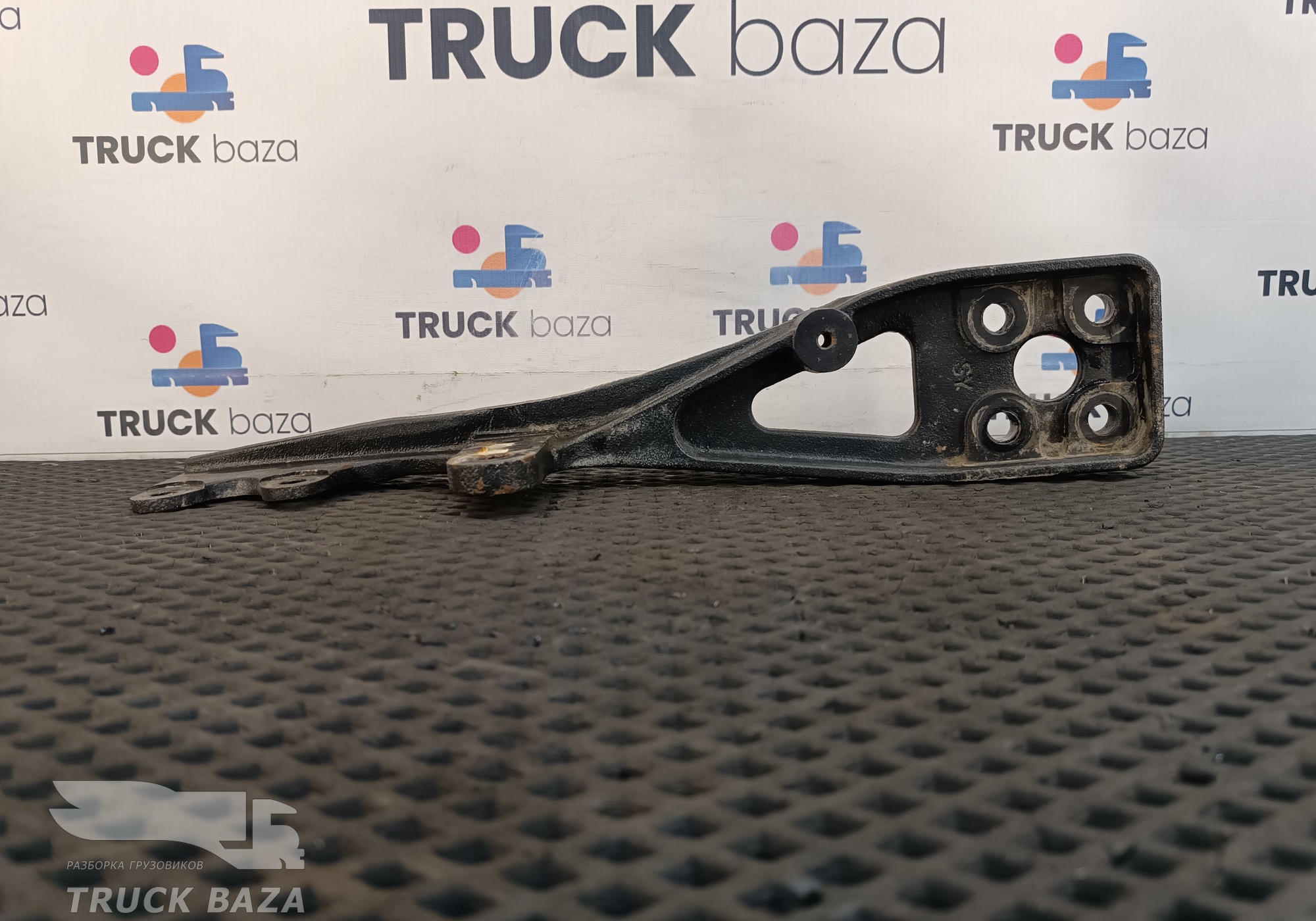 Кронштейн масляного бака для DongFeng GX DFH4180