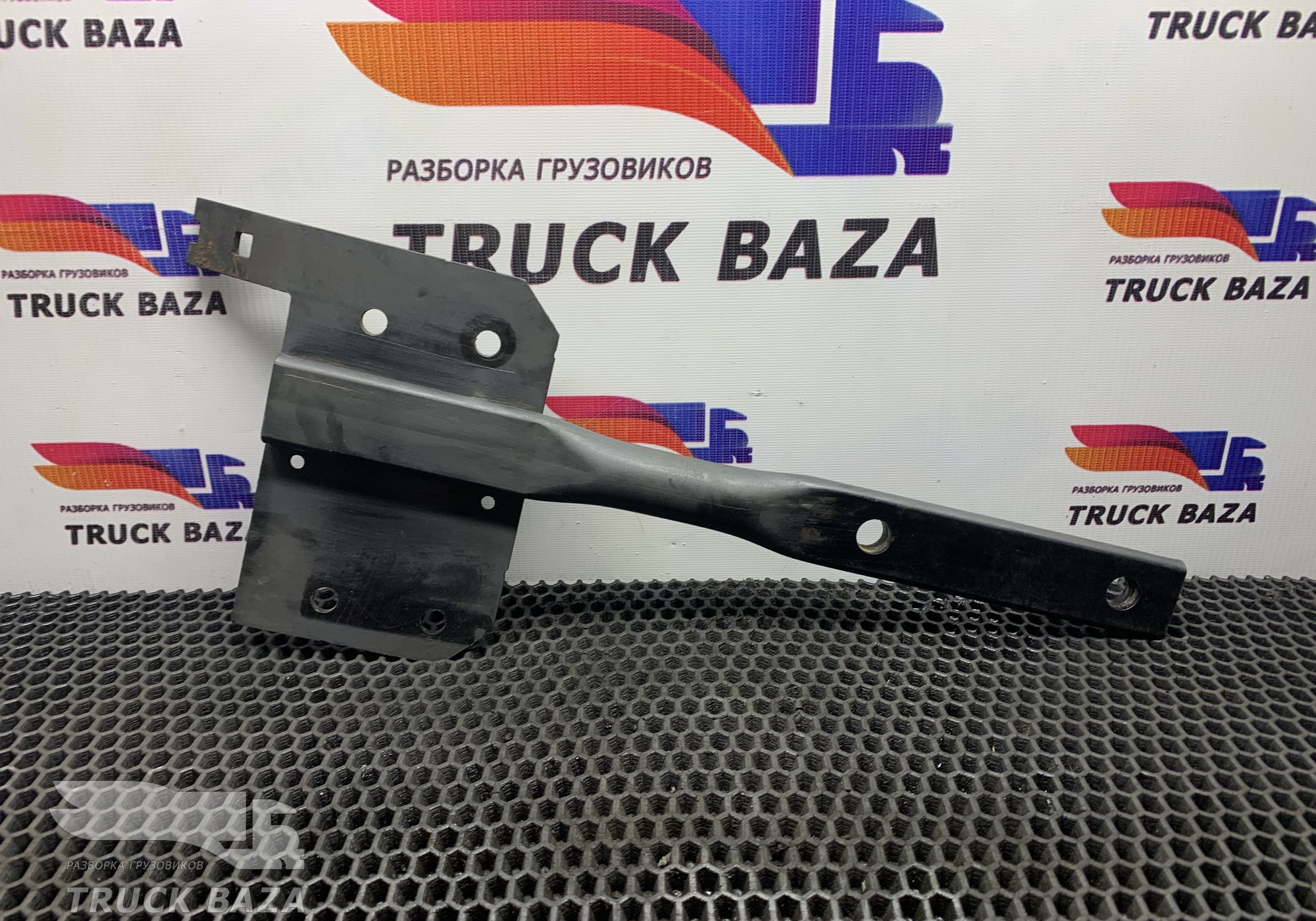 9304701081 Кронштейн насоса AdBlue для Mercedes-Benz Axor