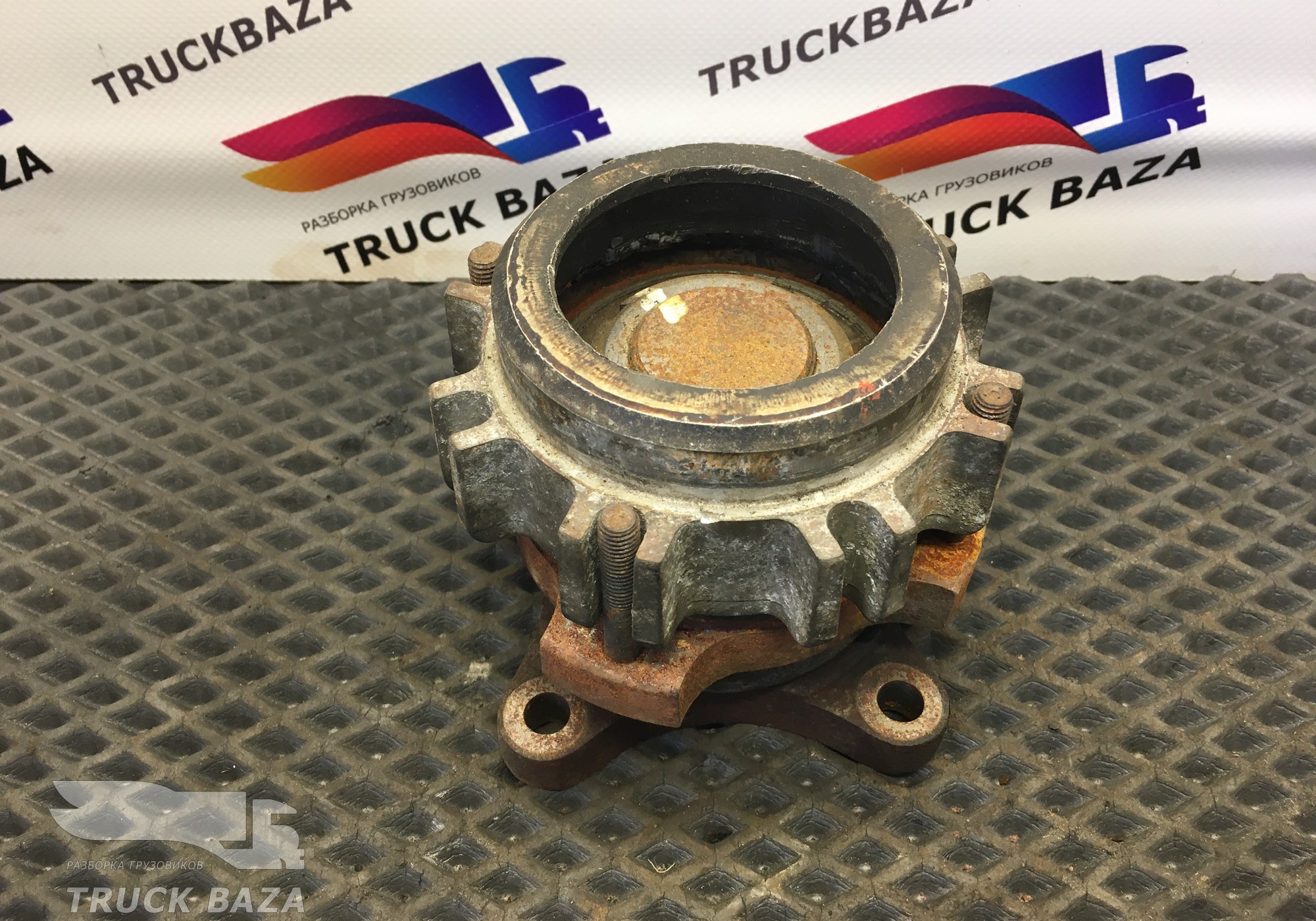 21146740 Кронштейн вискомуфты (термомуфты) для Volvo FMX