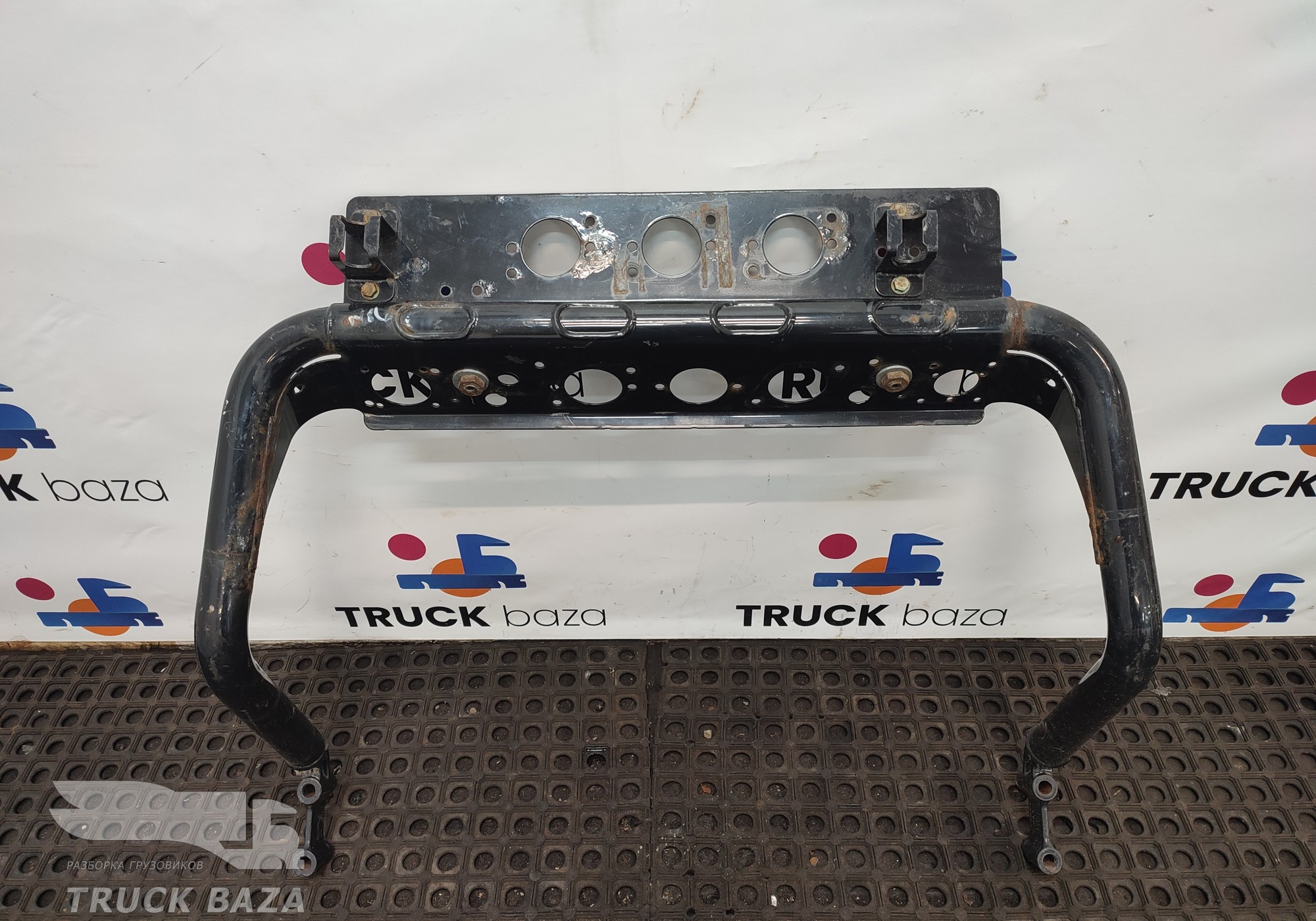 81517152273 Кронштейн розеток