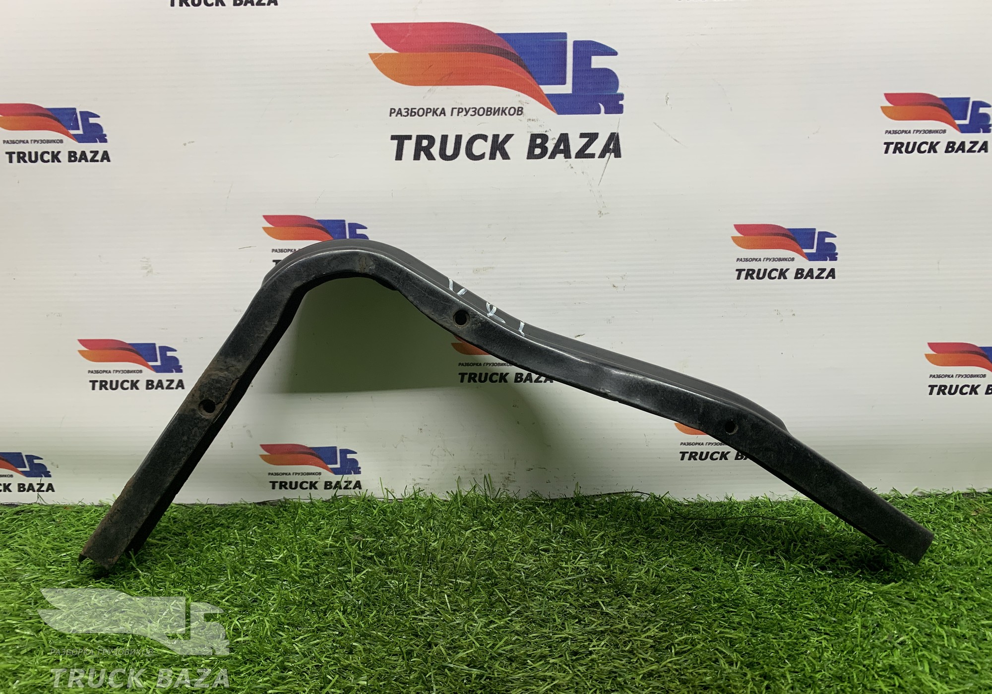 82980144 Кронштейн крыла левого для Volvo FH 4 (с 2012)