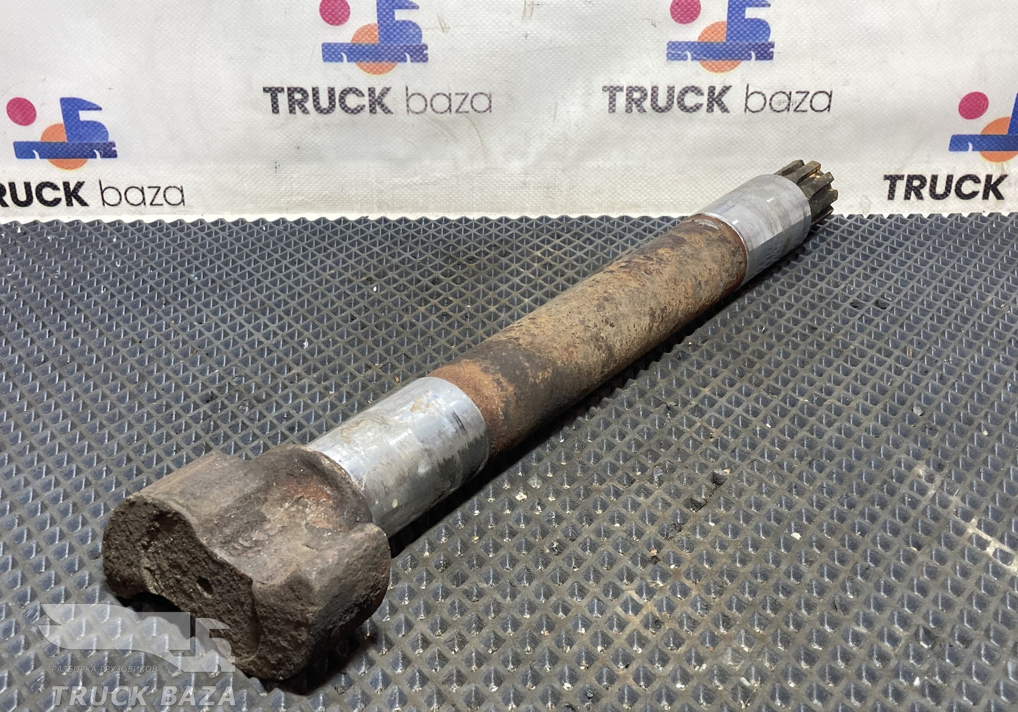 2076770 Вал тормозной задний правый